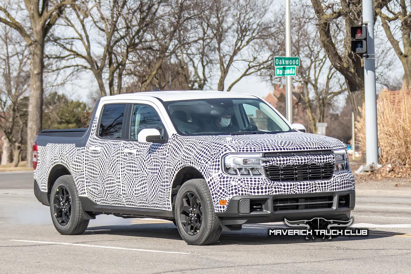 Ford Maverick Ford Maverick New Grille and Wheels Option Caught Testing in Public 2022-maverick-truck-new-grille-wheels-5