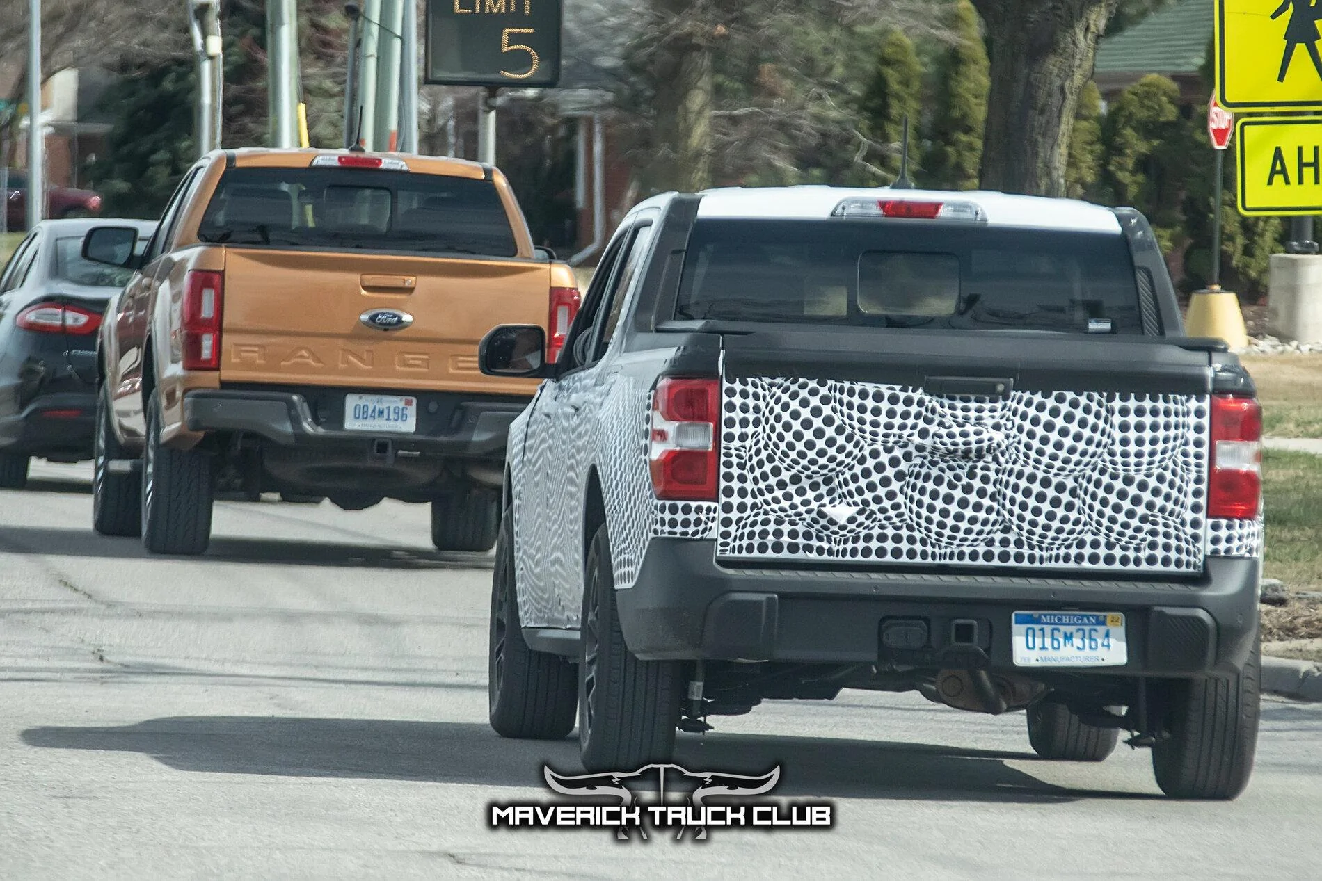 2022 Maverick Pickup vs Ranger 1.jpg