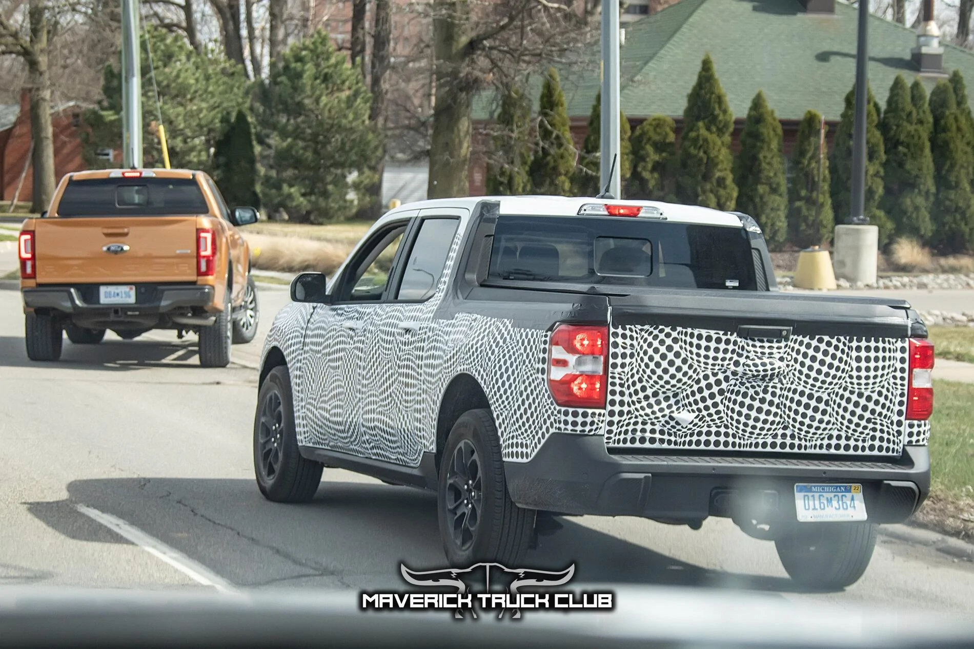 2022 Maverick Pickup vs Ranger 2.jpg