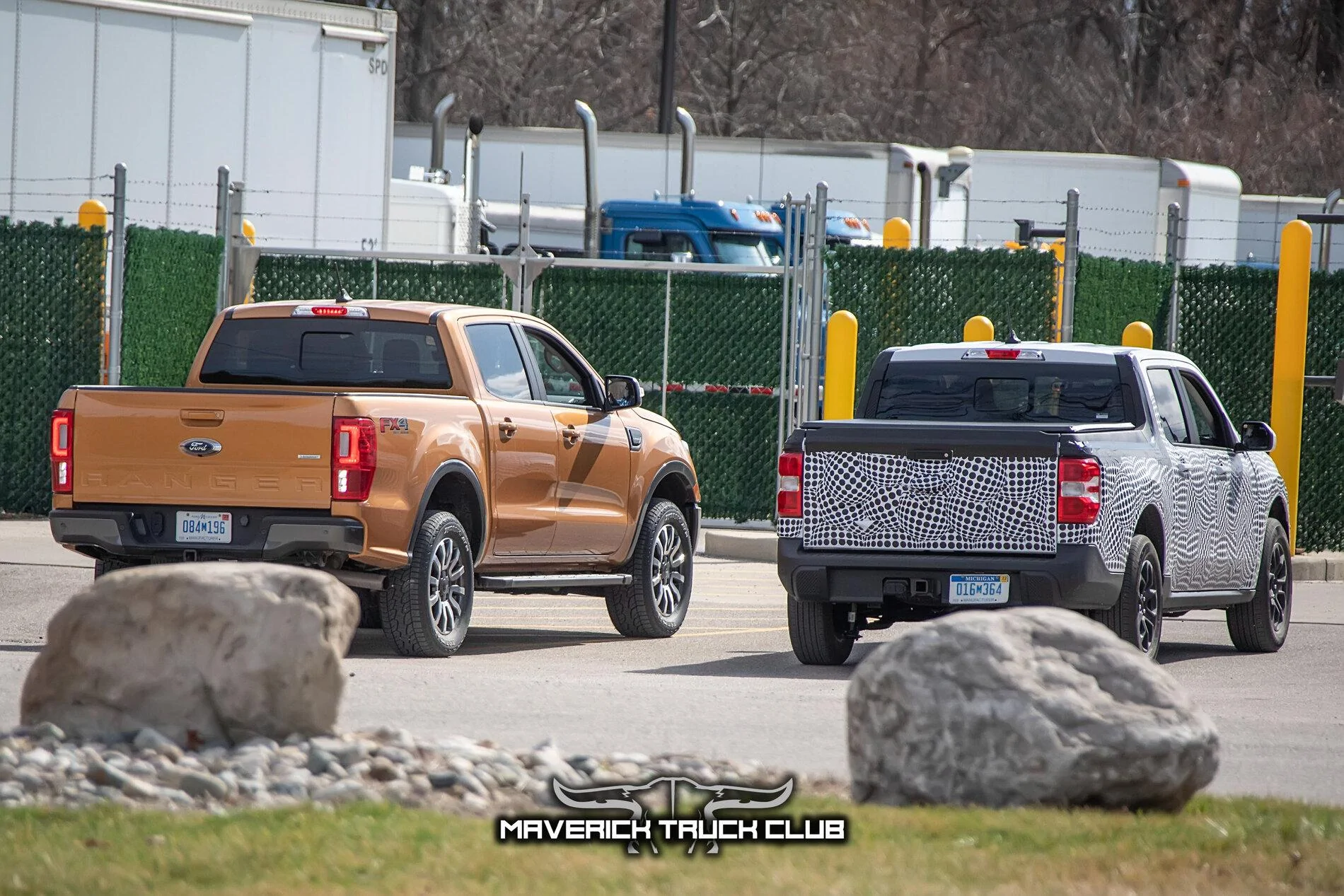 2022 Maverick Pickup vs Ranger 5.jpg