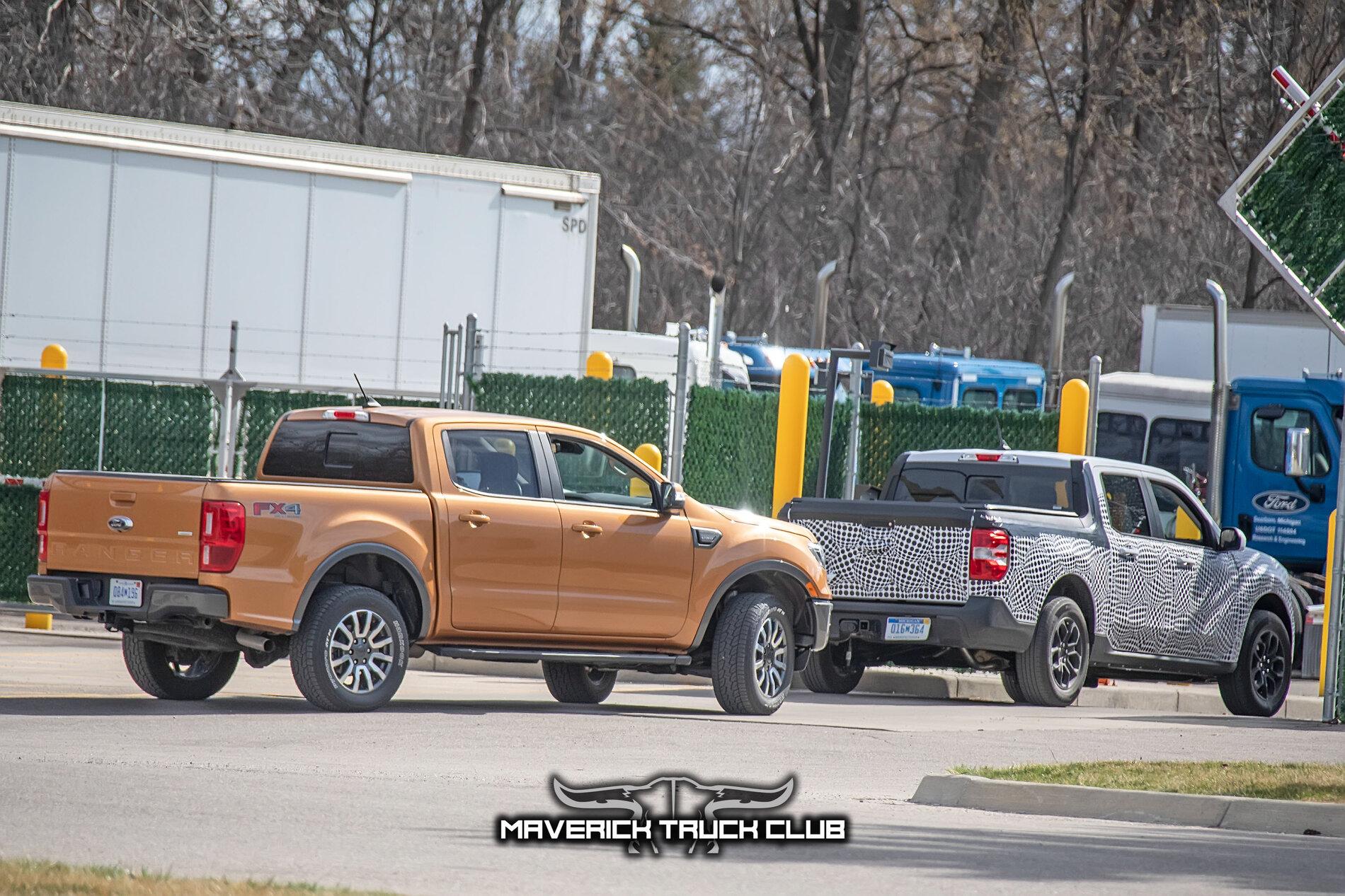 2022 Maverick Pickup vs Ranger 10.jpg
