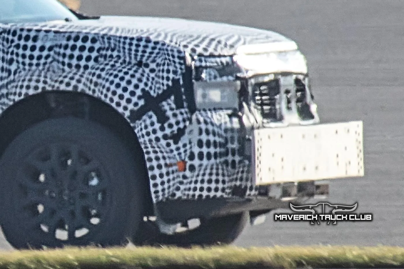 Ford Maverick Spied: Ford Maverick Grille Exposed! Ford-Maverick-Truck-Grille-Exposed-6