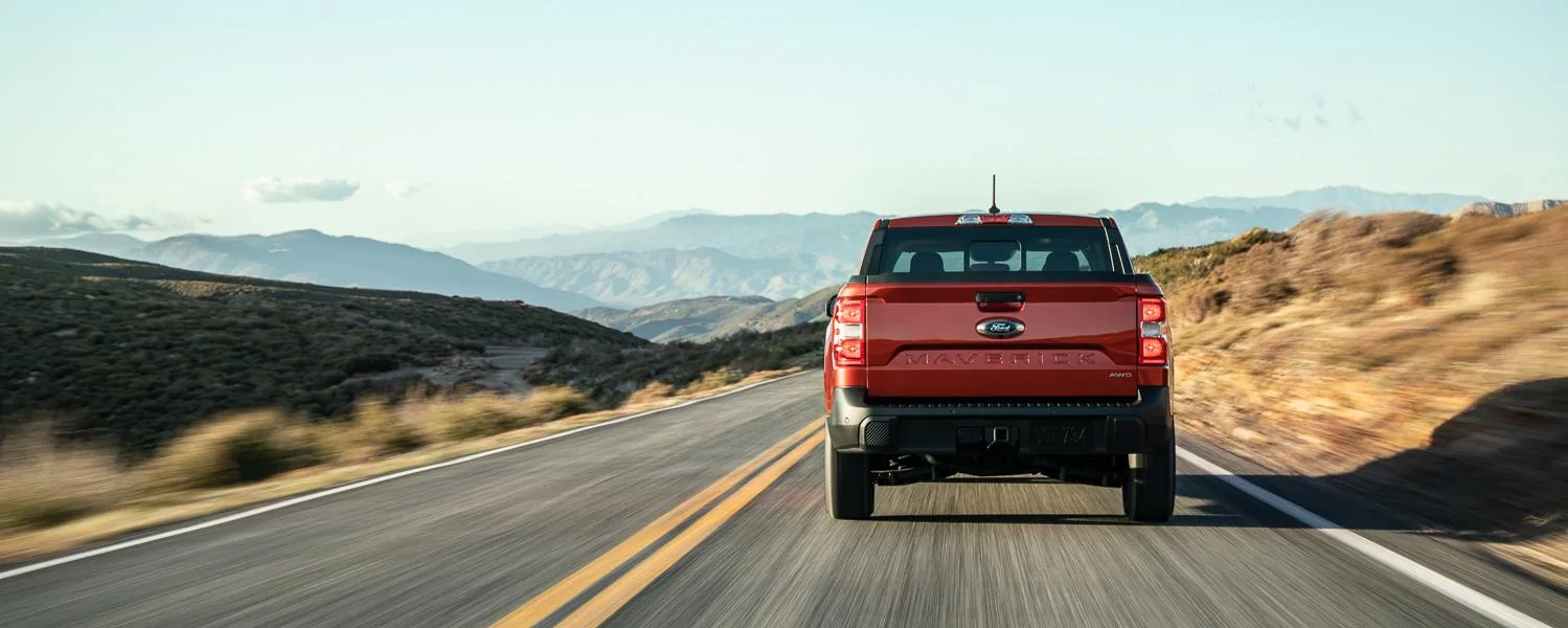 Ford Maverick 2022 Ford Maverick Pickup Truck Revealed with Standard Hybrid, 40MPG City, $20K MSRP 2022-ford-maverick-pickup-truck-revealed-debut-6