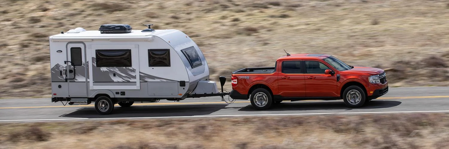 Ford Maverick 2022 Ford Maverick Pickup Truck Revealed with Standard Hybrid, 40MPG City, $20K MSRP 2022-ford-maverick-pickup-truck-revealed-debut-8