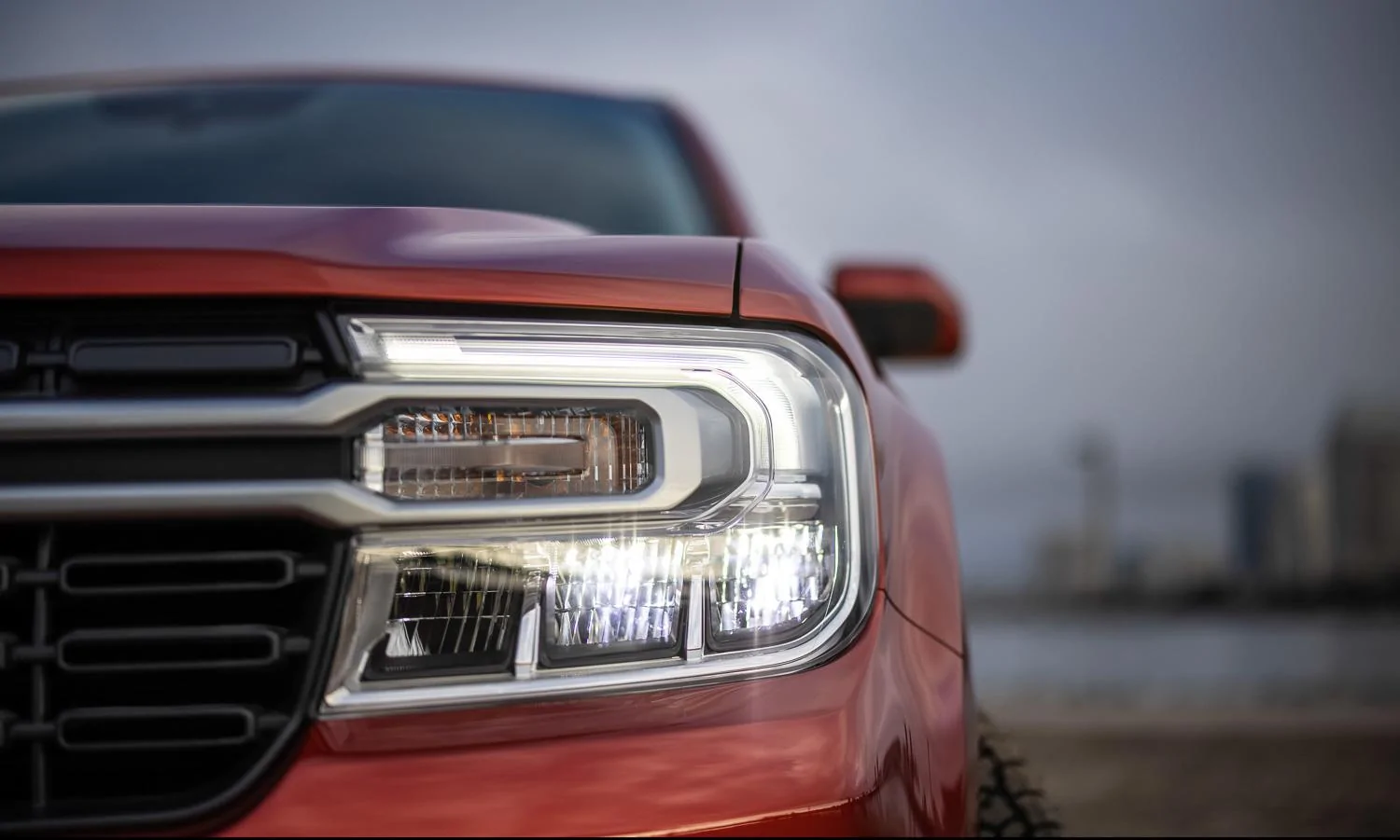 Ford Maverick 2022 Ford Maverick Pickup Truck Revealed with Standard Hybrid, 40MPG City, $20K MSRP 2022-ford-maverick-pickup-truck-revealed-debut-11
