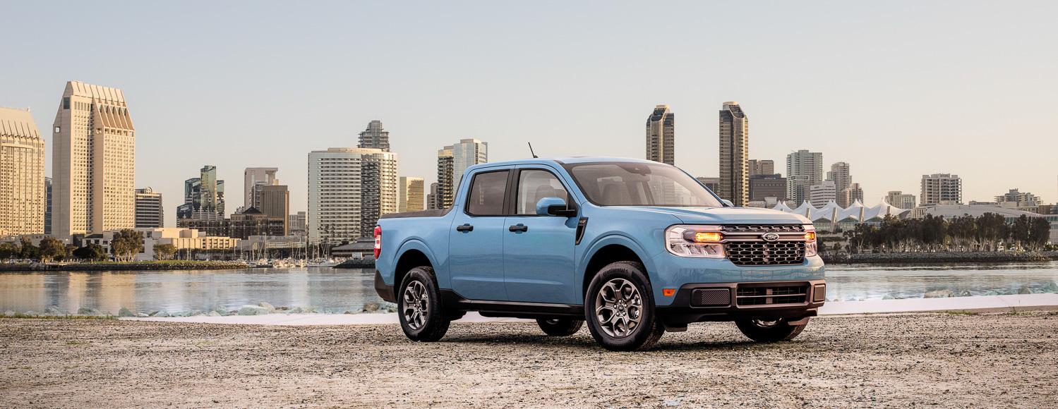Ford Maverick 2022 Ford Maverick Pickup Truck Revealed with Standard Hybrid, 40MPG City, $20K MSRP 2022-ford-maverick-pickup-truck-revealed-debut-26