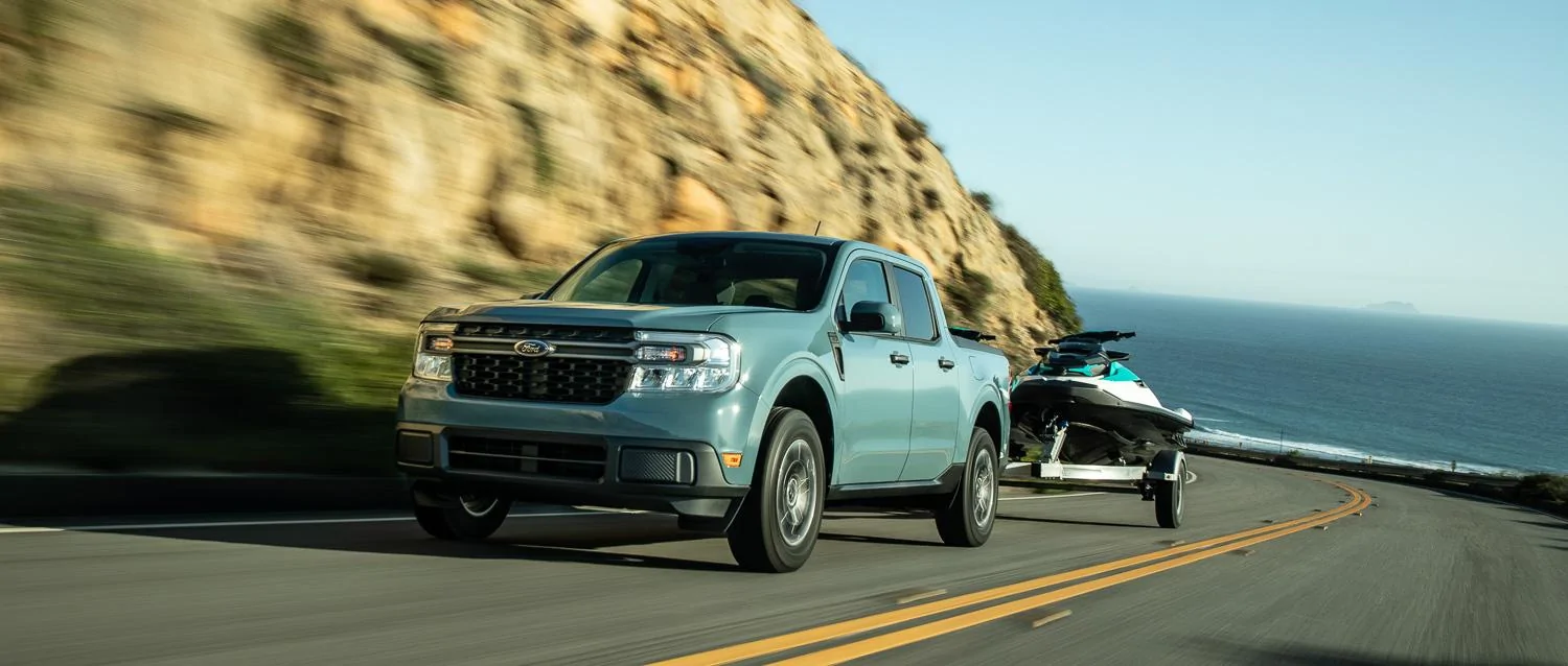 Ford Maverick 2022 Ford Maverick Pickup Truck Revealed with Standard Hybrid, 40MPG City, $20K MSRP 2022-ford-maverick-pickup-truck-revealed-debut-27