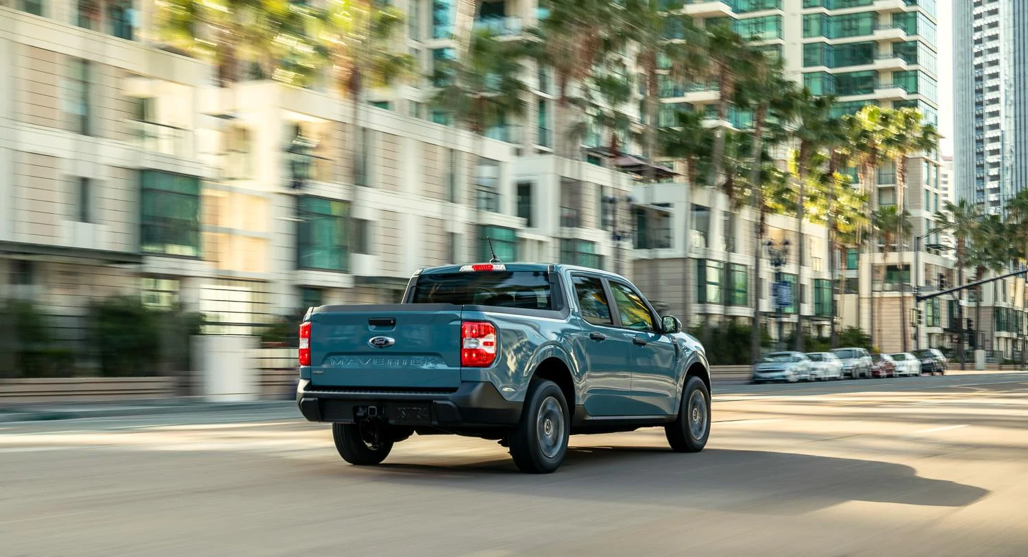 Ford Maverick 2022 Ford Maverick Pickup Truck Revealed with Standard Hybrid, 40MPG City, $20K MSRP 2022-ford-maverick-pickup-truck-revealed-debut-32