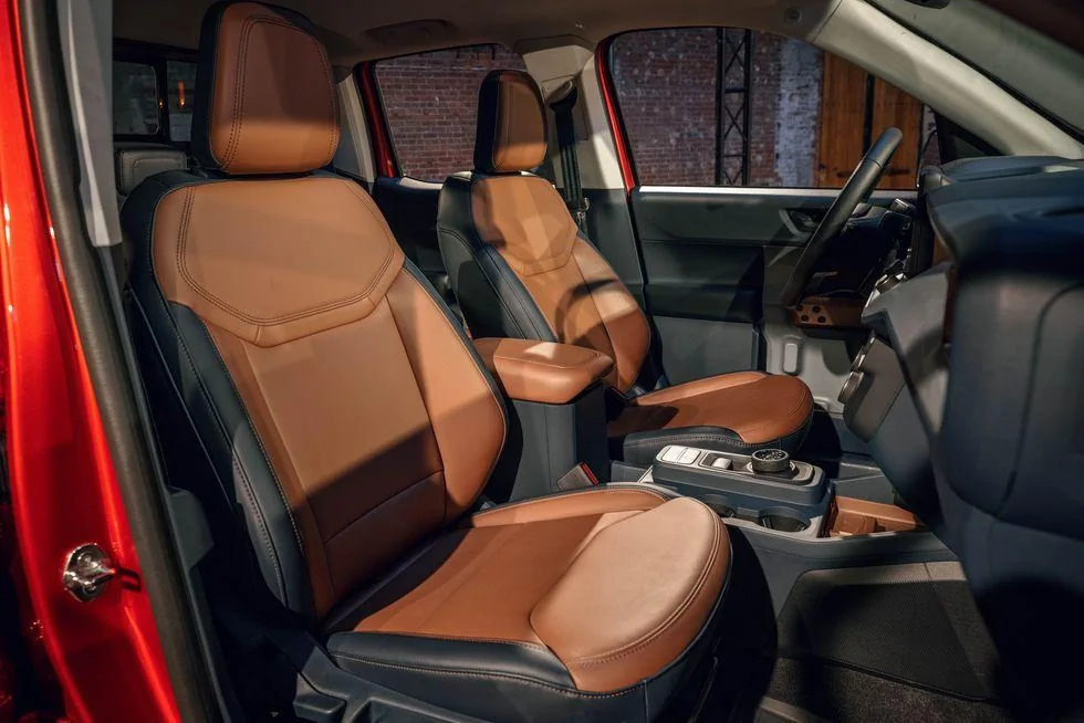Ford Maverick Real-Life Photos: 2022 Maverick Lariat FX4 (Exterior & Interior) 2022-ford-maverick-lariat-fx4-awd-133-1623083072