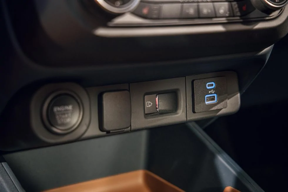 Ford Maverick Real-Life Photos: 2022 Maverick Lariat FX4 (Exterior & Interior) 2022-ford-maverick-lariat-fx4-awd-145-1623083078
