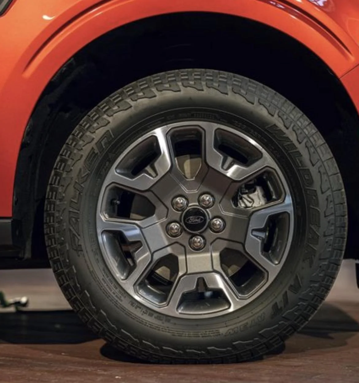 Ford Maverick What Tires Stock 39F10278-E87A-4D81-909D-32EF8BEED18A