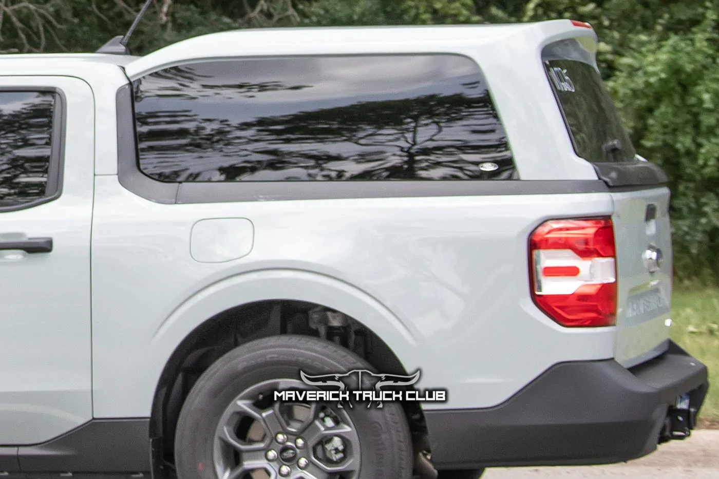 Ford Maverick CACTUS GRAY Maverick Photos Thread ford-maverick-spied-with-bed-cap-topper-11