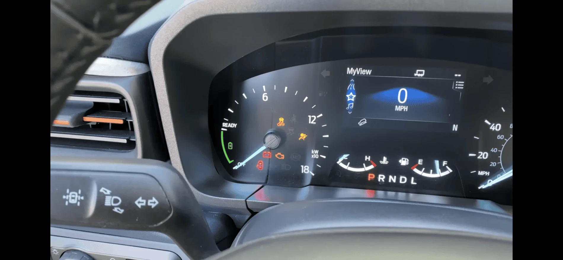 Ford Maverick 2022 Maverick first-look impressions & details by Doug Demuro C2E718A3-64A2-46CE-943C-AAE01A44E2E3