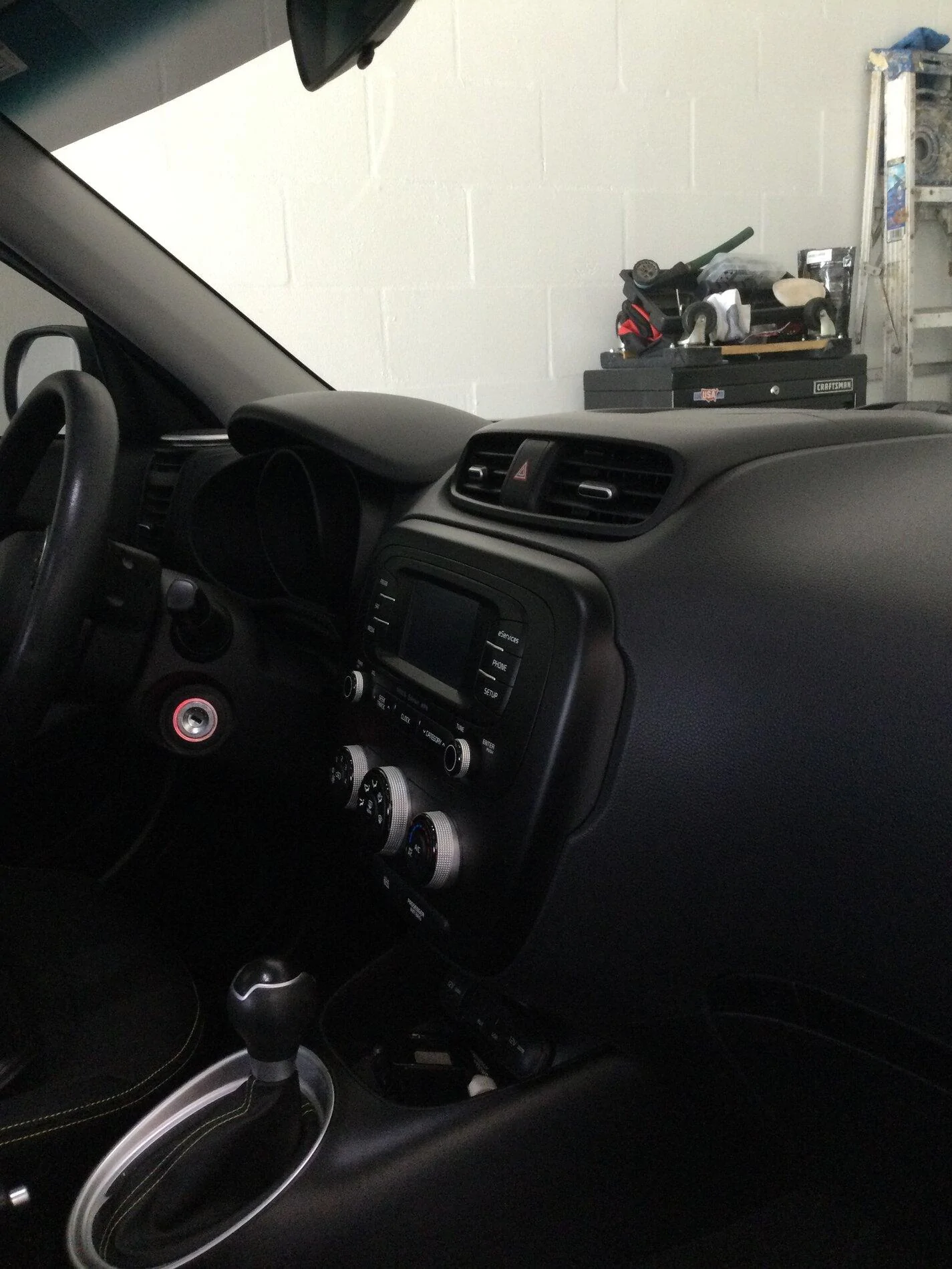 Ford Maverick XL interior color ambiguity CE132FF3-B390-469A-BFA9-61016A5A5787