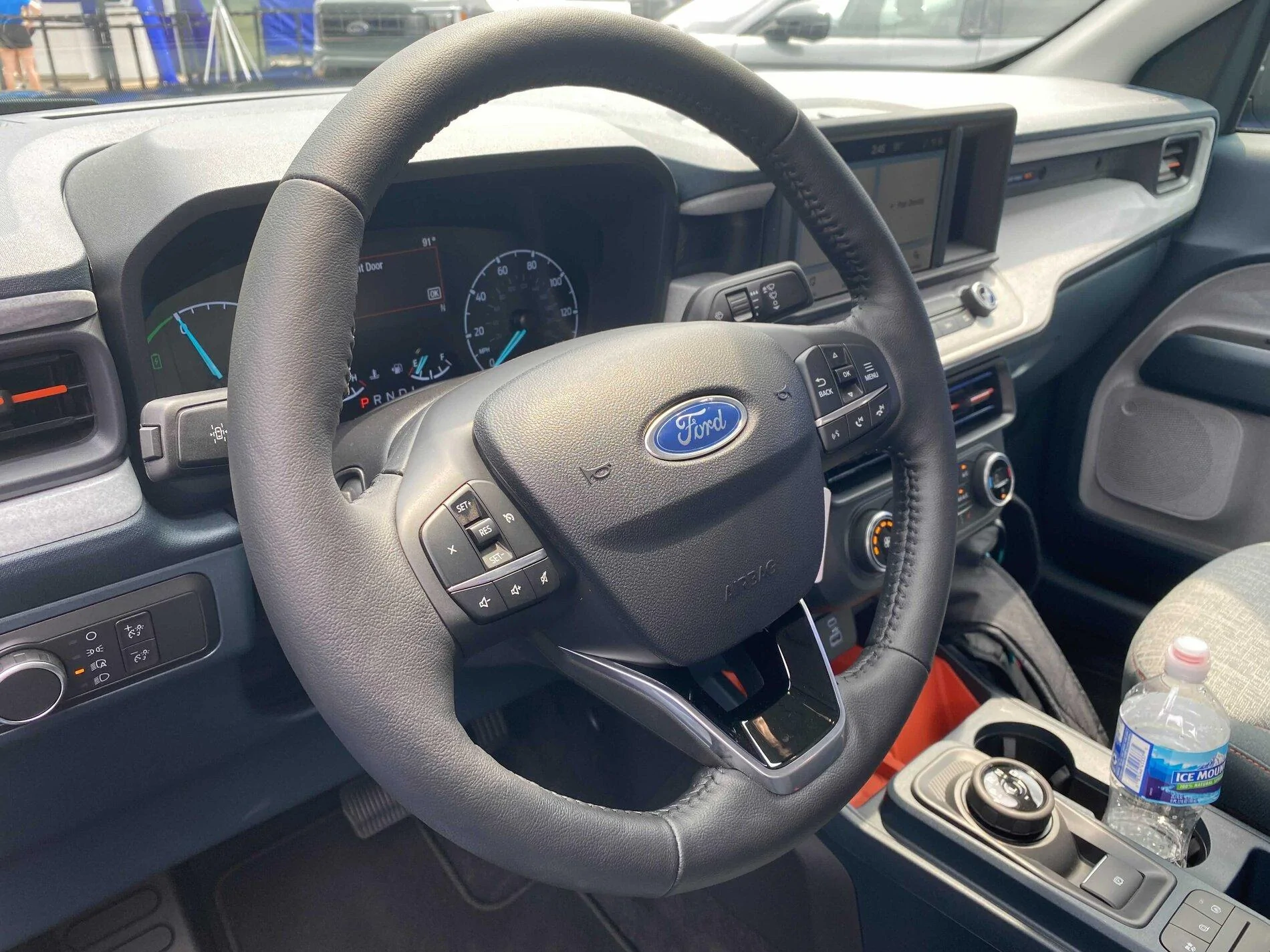 Ford Maverick AREA 51 Maverick Photos Thread Interior of Maverick XLT Chicago Auto Show 1