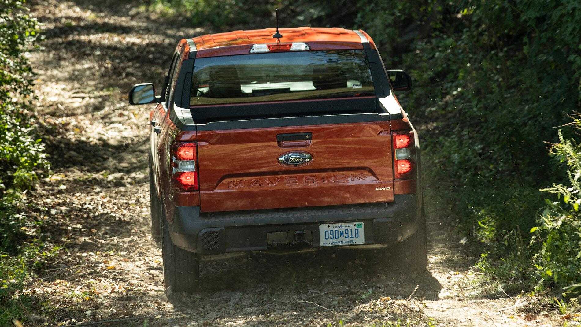 Ford Maverick HOT PEPPER RED Maverick Photos Thread 2022 Maverick Lariat Hot Pepper Red 1