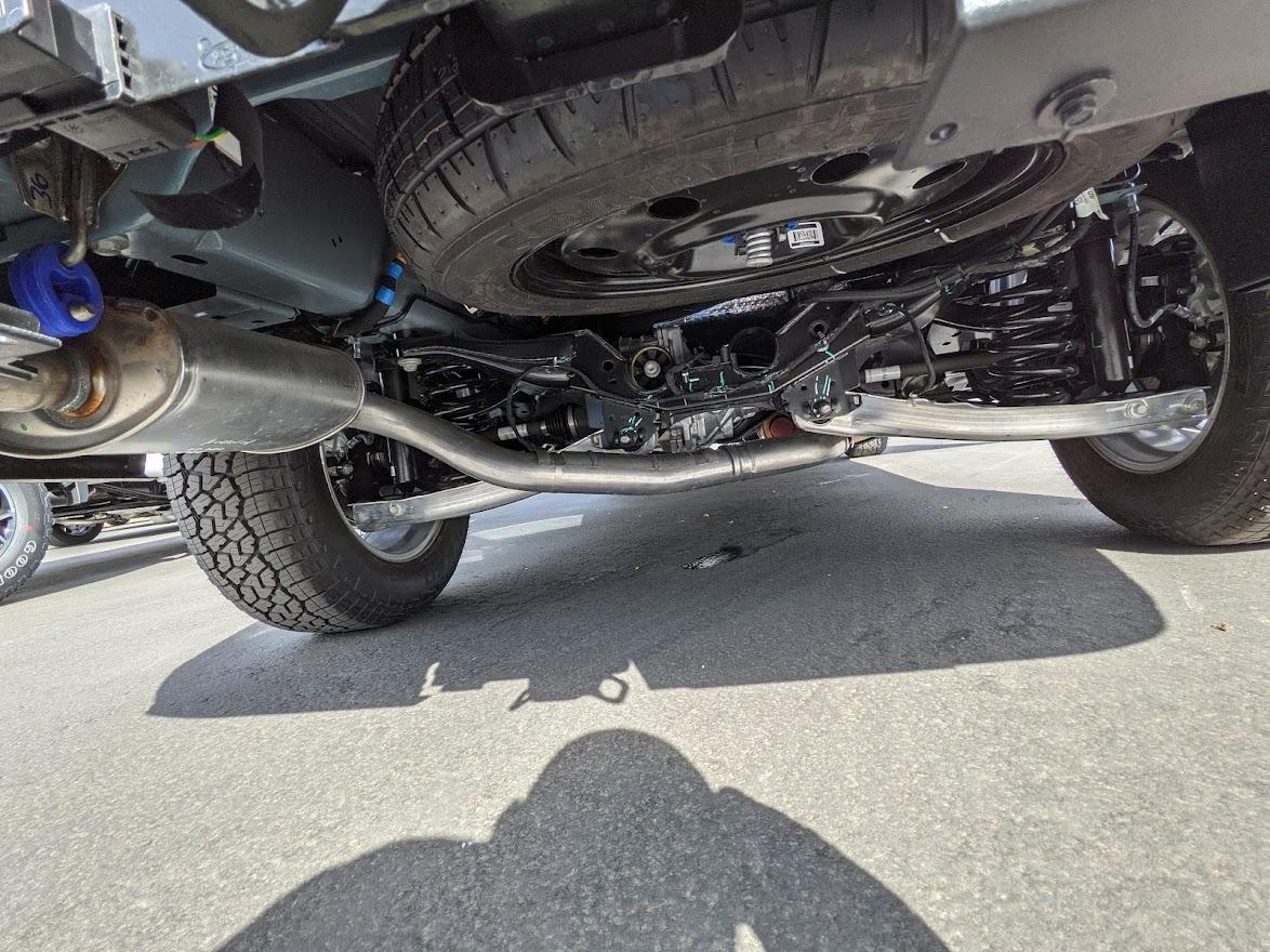 Ford Maverick FX4 or not for driving paved roads 98% of the time? FX4 rear end