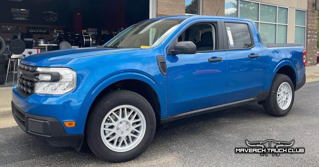 Ford Maverick 2022 Maverick Fitted With Aftermarket Wheels - 17" Motegi MR144 in Silver Velocity Blue Maverick XL aftermarket wheel - 17%22 Motgei silver machined alloy wheels
