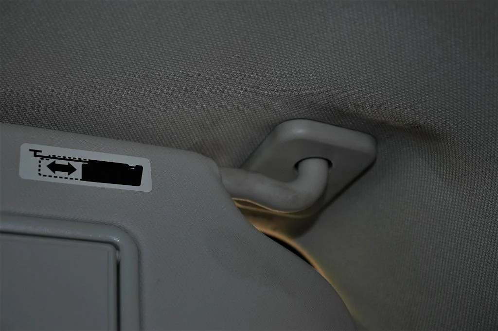 Ford Maverick Headliner Issues after Side Airbag Recall Replacement DSC_0069
