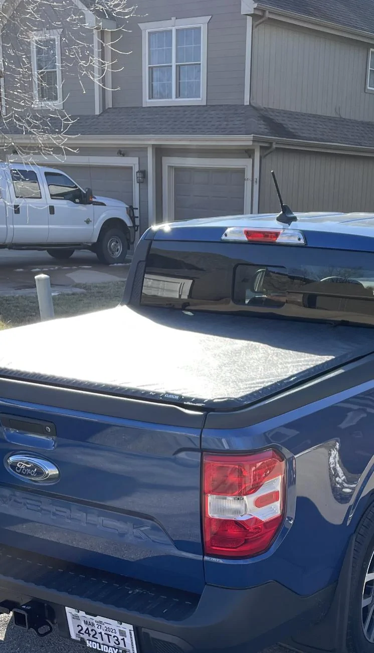 Ford Maverick (2) Gator SFX TRI FOLD TONNEAU COVERS IMG_0615