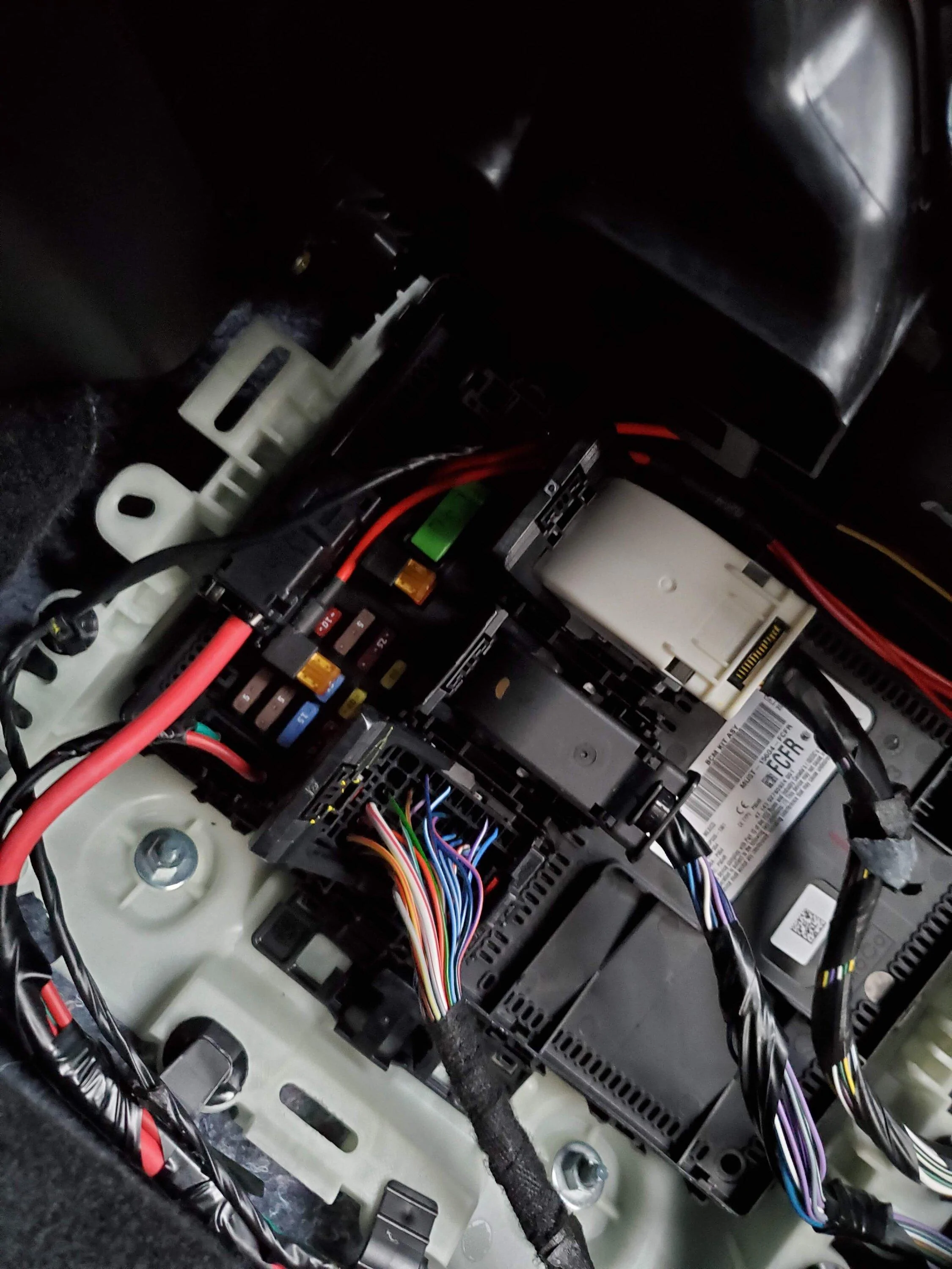 Ford Maverick Another method to mount Kicker Hideaway / amp board to back cabin wall 20230421_200802