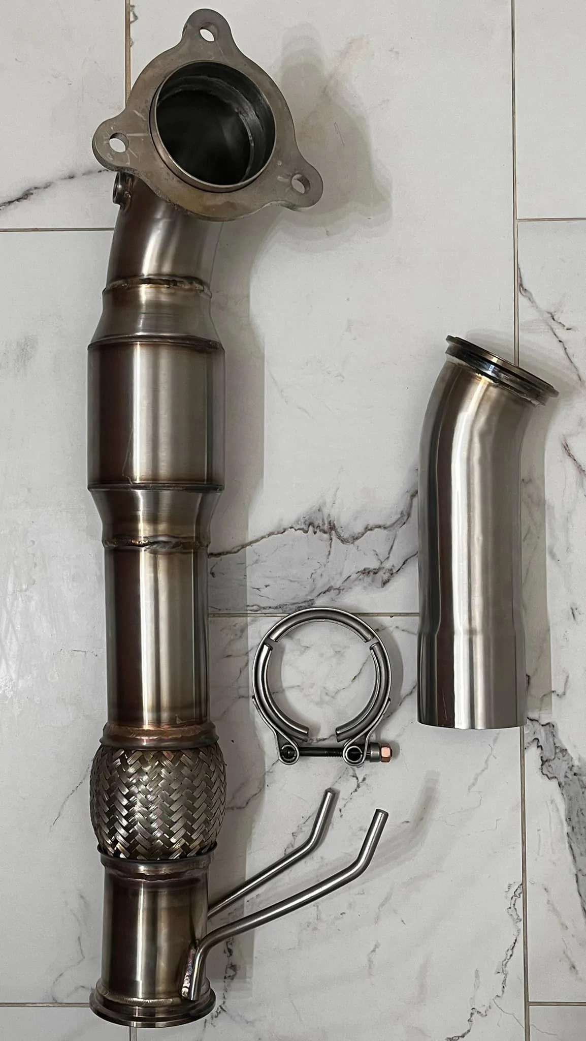 Ford Maverick Fast Mavericks V 2.0 Catted Downpipe is here dp2