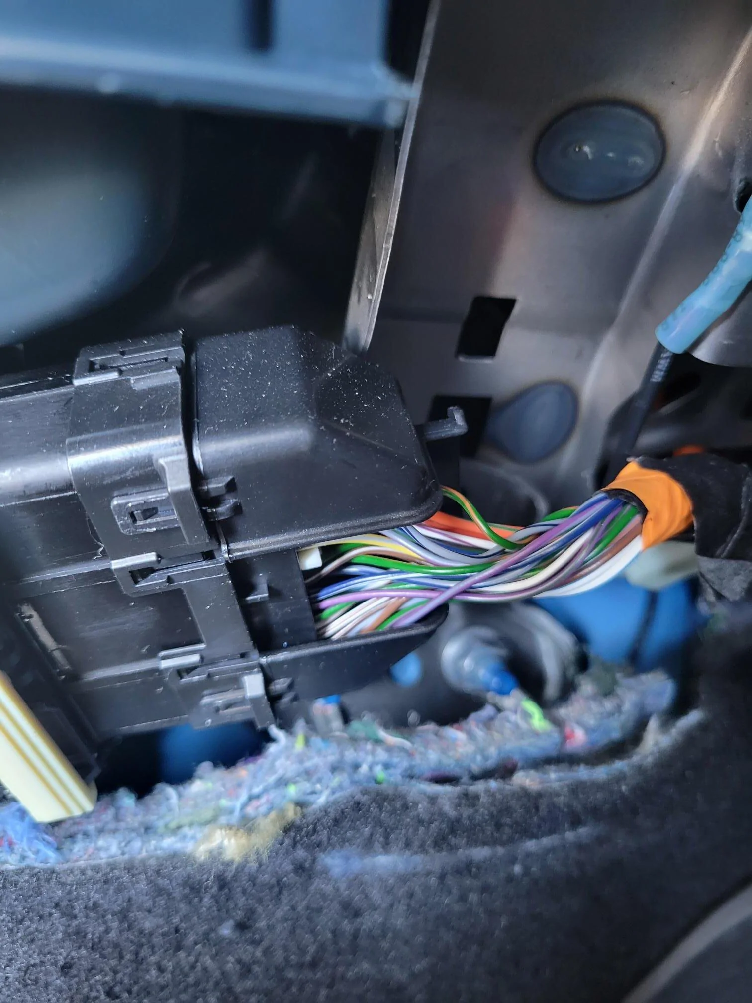 Ford Maverick Good Grounding point under dash 20230503_154556