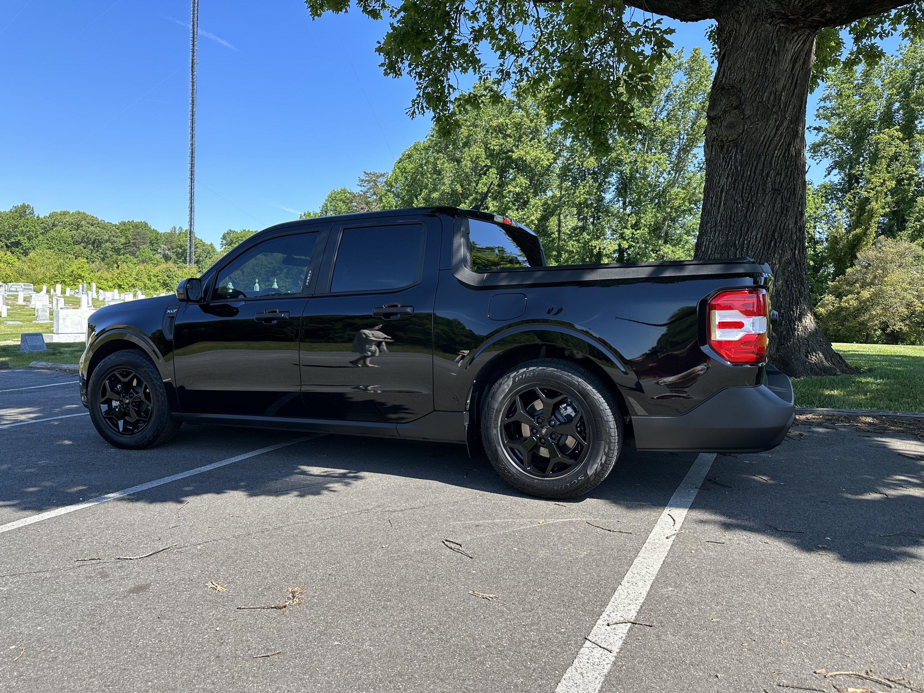 Ford Maverick More Pics... Lowered & Polished Shadow Black XLT tempImagejOJ4h7