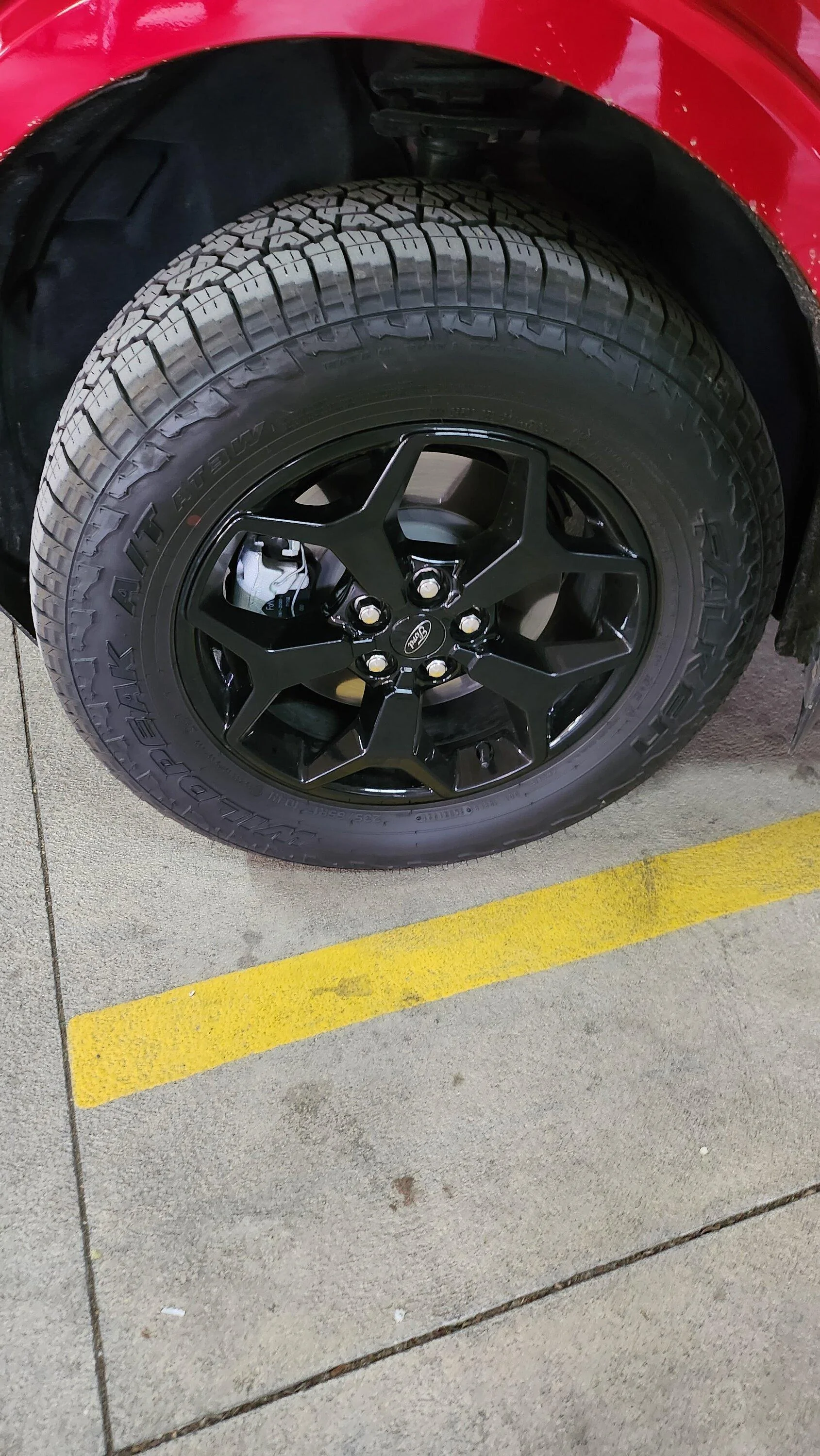 Ford Maverick $900 Black FX4 Wheels and AT3W Tires 20230505_161420