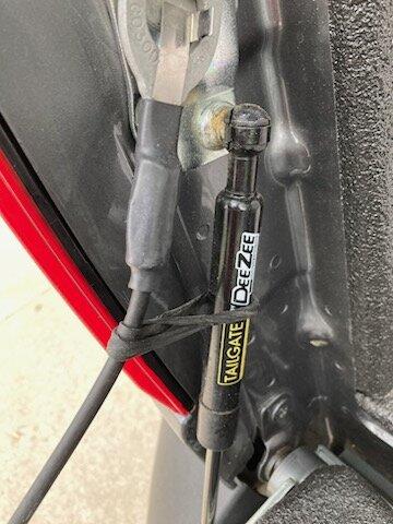 Ford Maverick Is it THAT Simple - Tailgate cable too Long? 18C99163-EC6E-47DD-AB2B-5B3EEAAC61F8