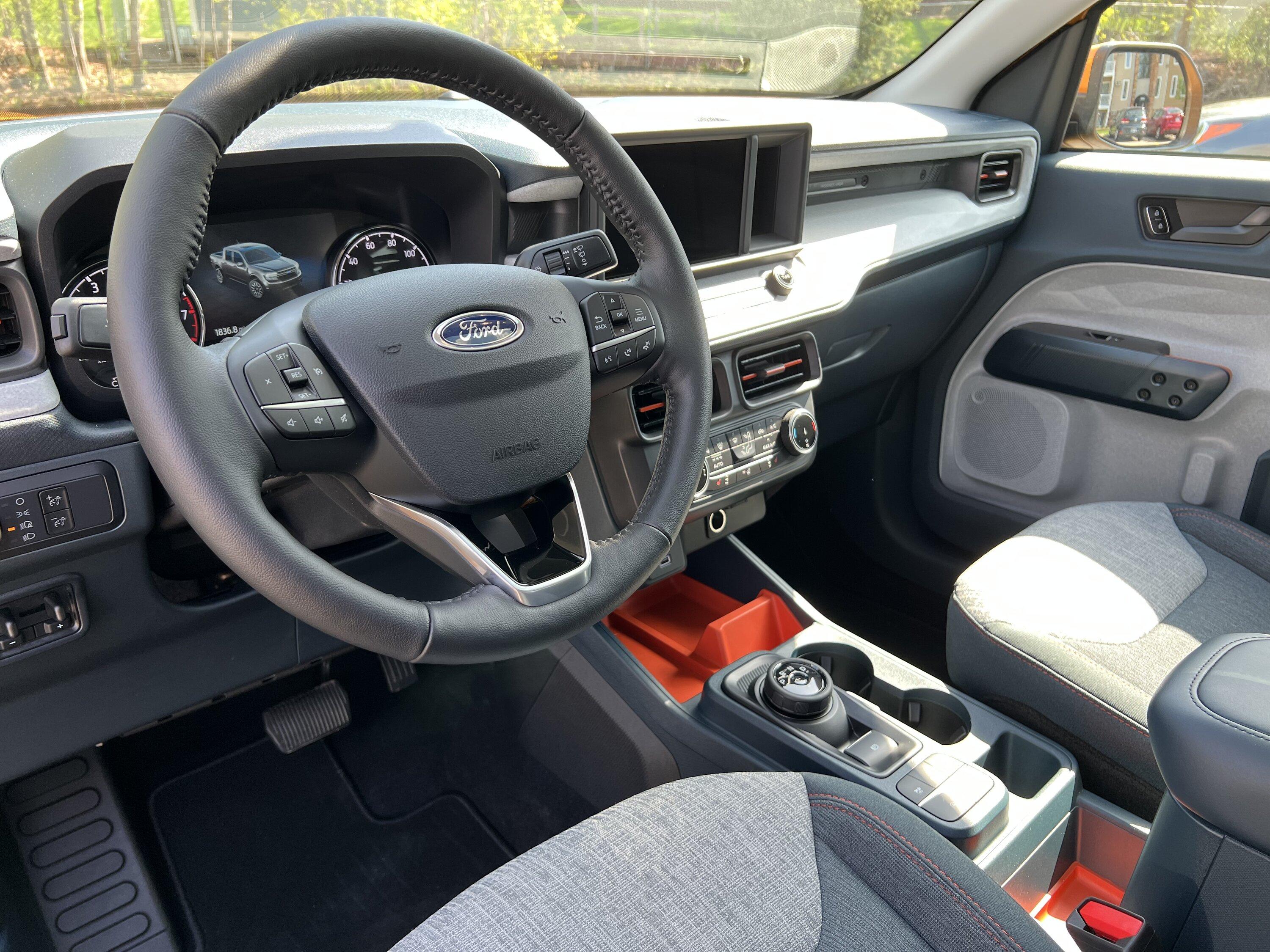 Ford Maverick Fully loaded XLT AWD Maverick 2022 9B4A2DE9-1534-4155-88A5-18D2E096921F