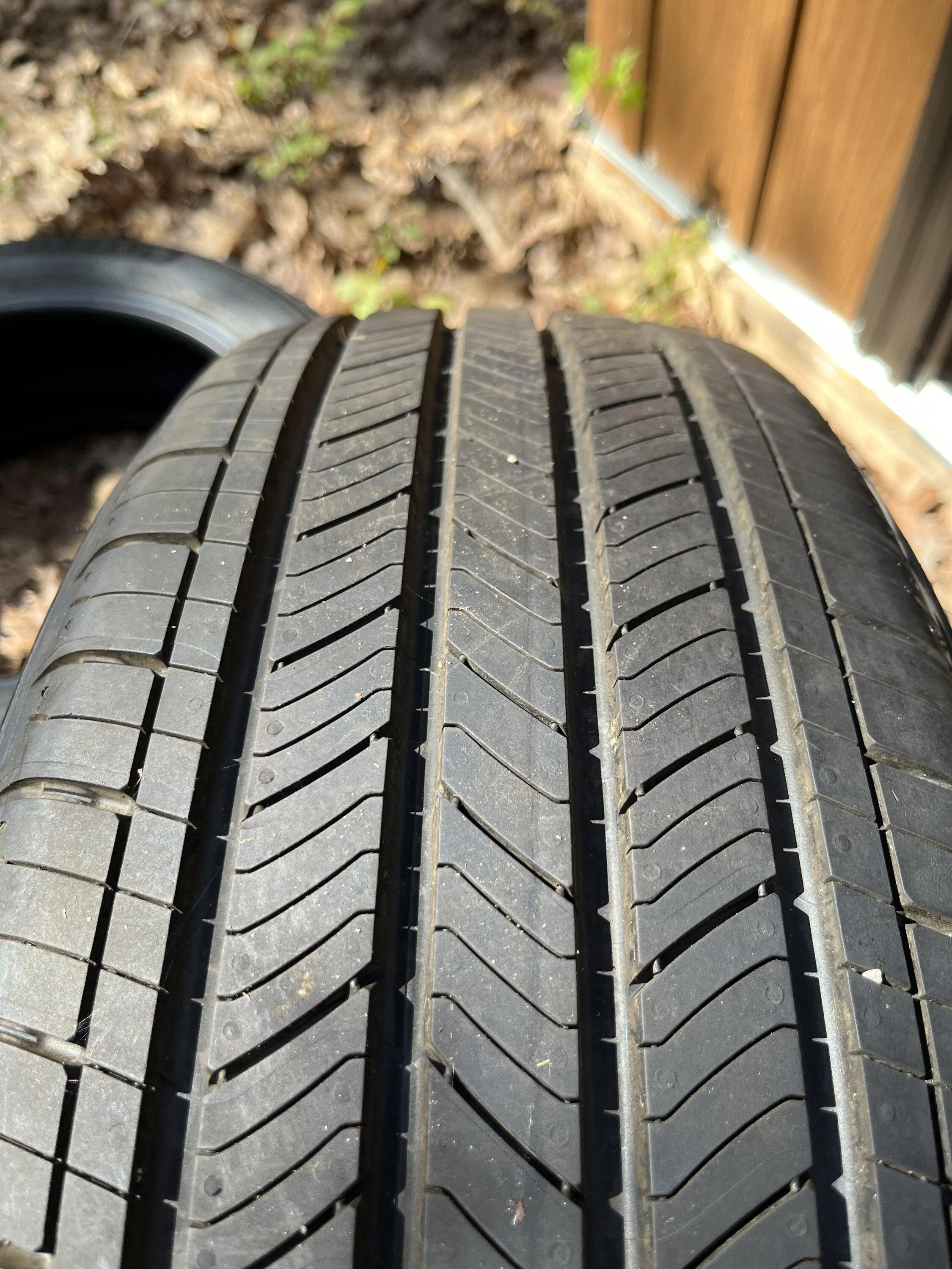 Ford Maverick 18” Michelin Primacy A/S Tires - $300 1D8A0FD5-8FD8-4502-A766-24C42A944829