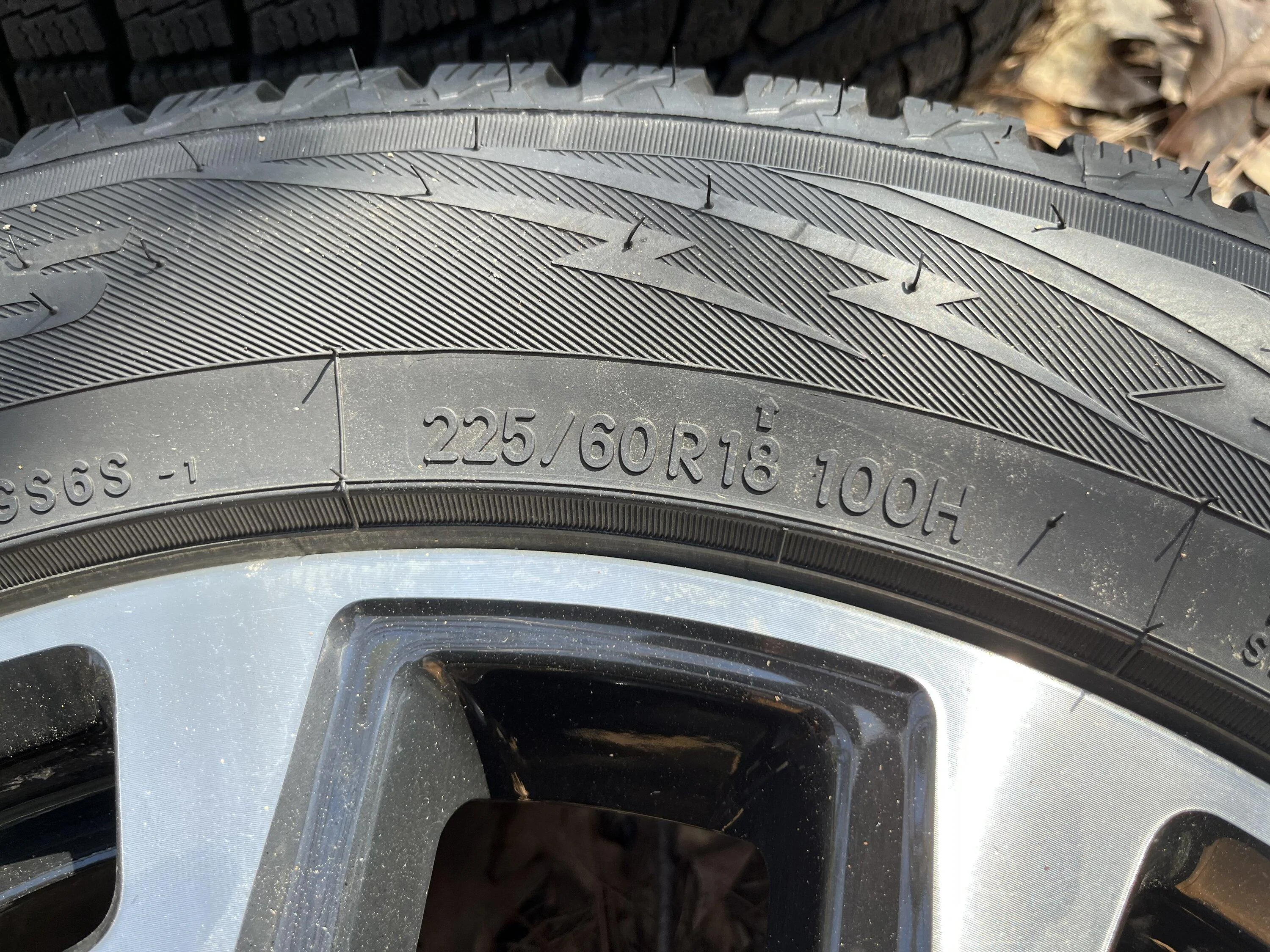 Ford Maverick Bronco Sport Outer Banks Wheels & Tires - $900 44C04F9F-4A88-41C5-BE68-8EB3F4118572