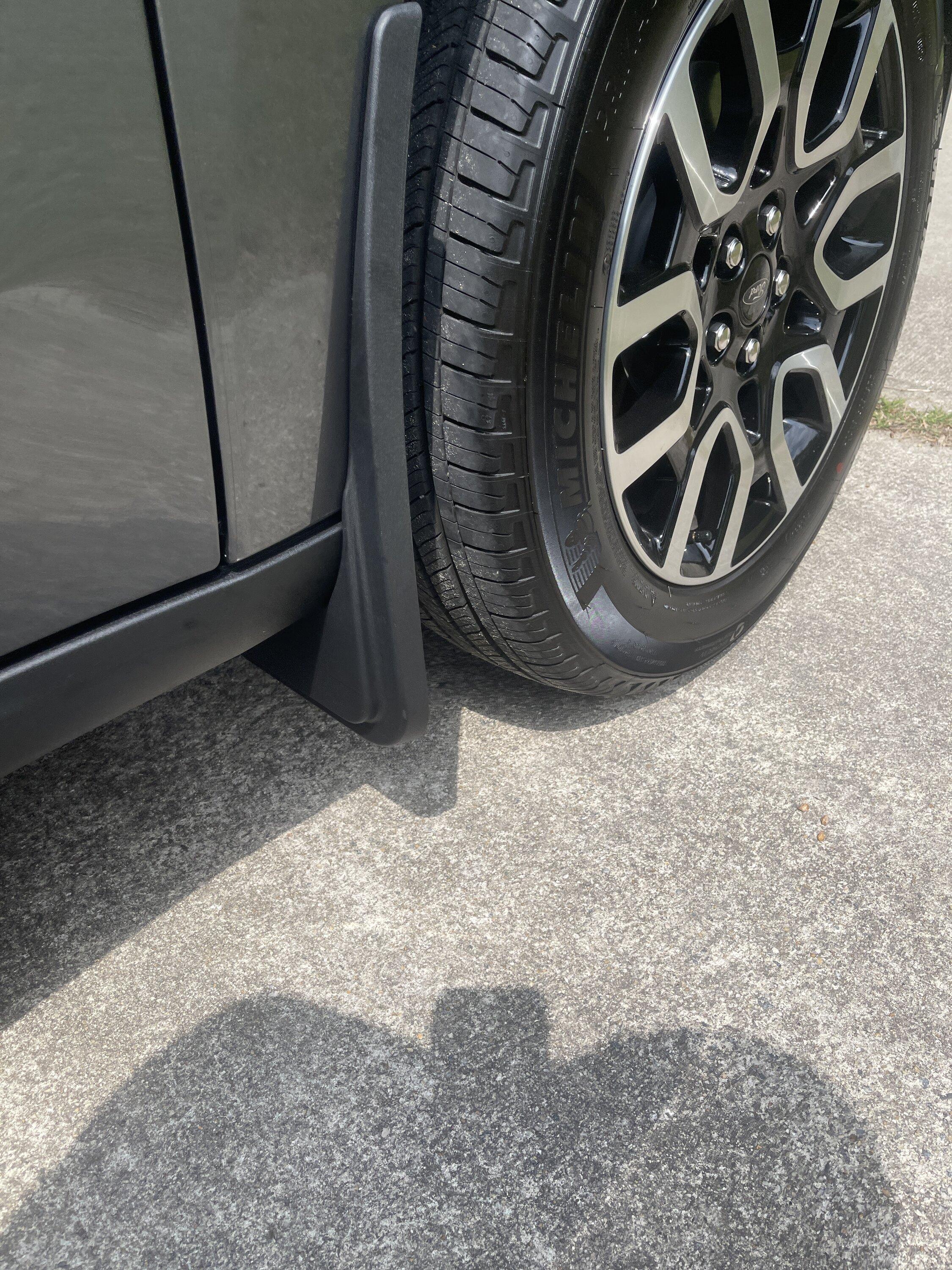 Ford Maverick Added Voodoo Fabrications cross bars and Musology mud flaps today! 2BA4DFCB-8053-4DEC-9FA3-4BDF4708C1C7