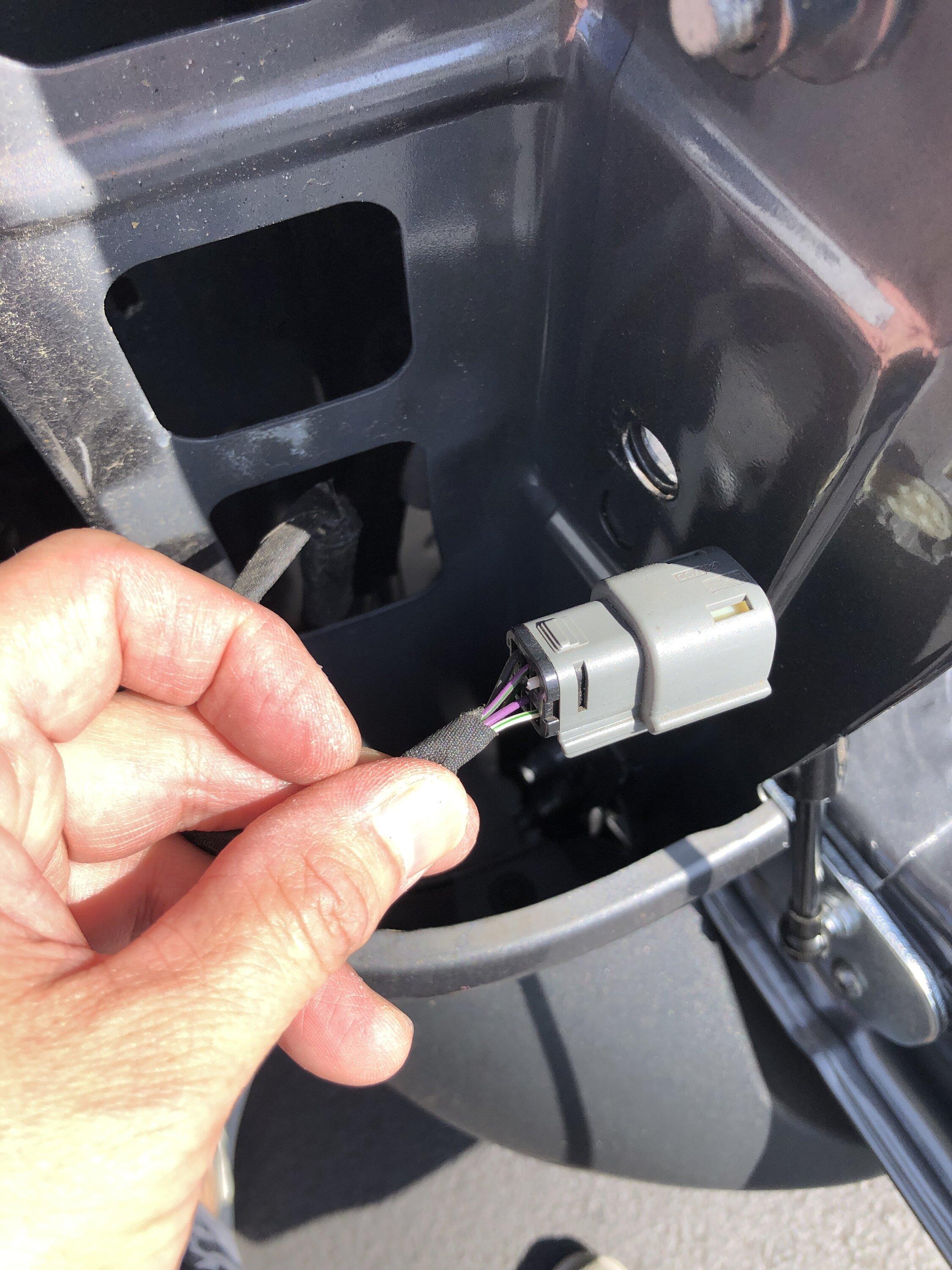 Does anyone know the wiring diagram for the tail lights ? |  MaverickTruckClub - 2022+ Ford Maverick Pickup Forum, News, Owners,  Discussions, image size:2250x3000