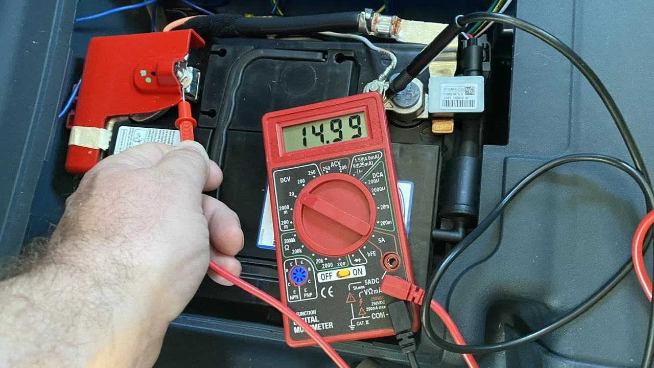 Ford Maverick Parasitic Draw "Solution" - Install a 12v battery disconnect switch? 8D50A6FA-BCC3-49F6-B30A-BC3369F1CA94