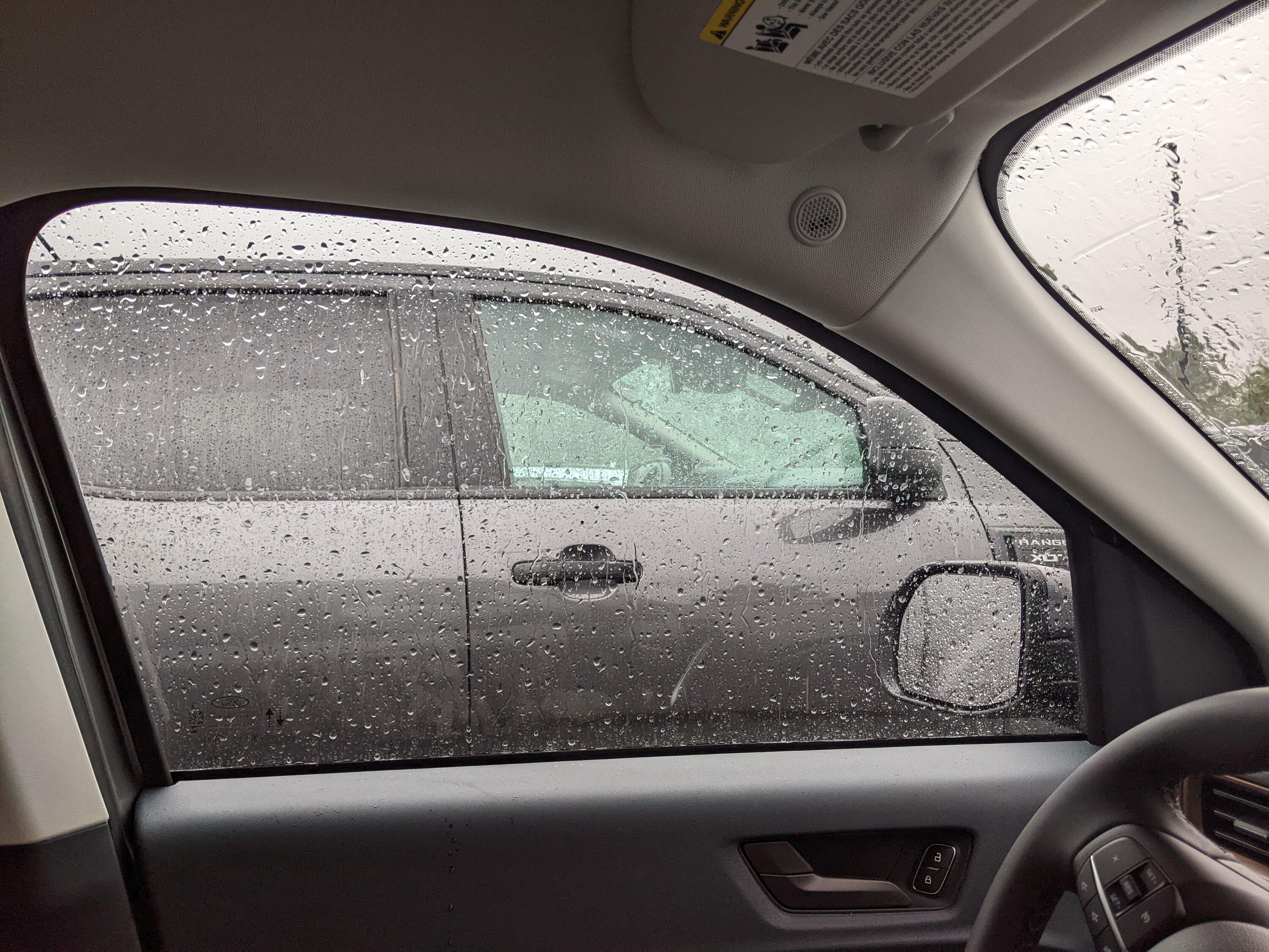 Ford Maverick Grey vs Grey PXL_20230518_163224117.MP