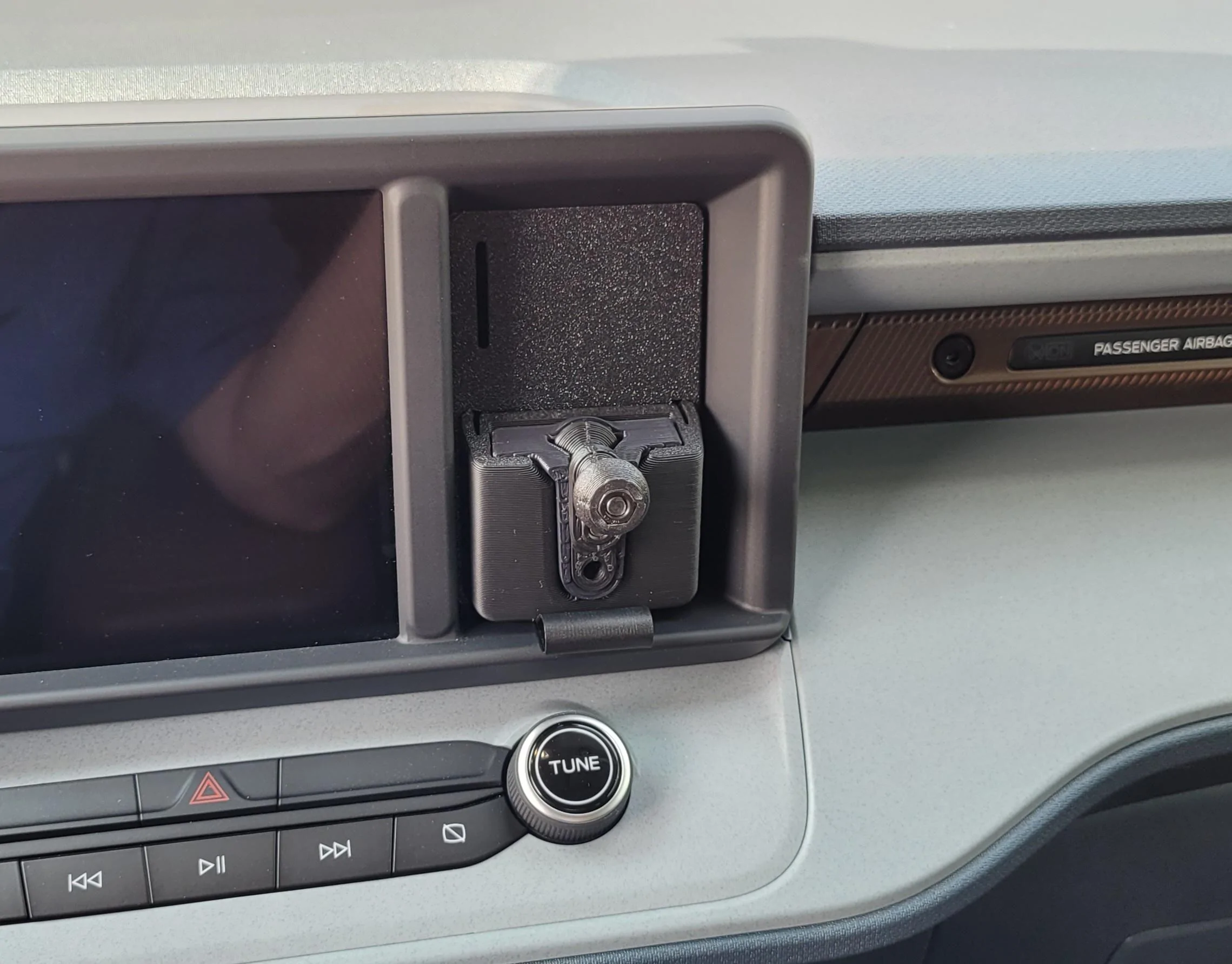 Ford Maverick Cubby Drawer, Phone Holder, and Cupholder Liner 20230519_161704
