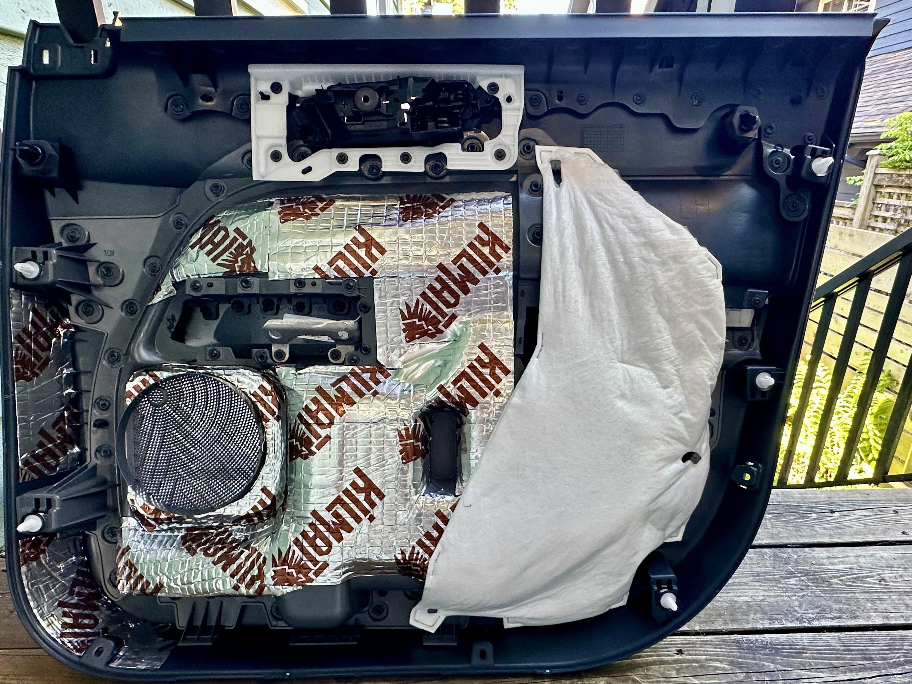 Ford Maverick Stealth DSP-Tuned Audio Upgrade with Before/After RTA tempImageXxpeYy