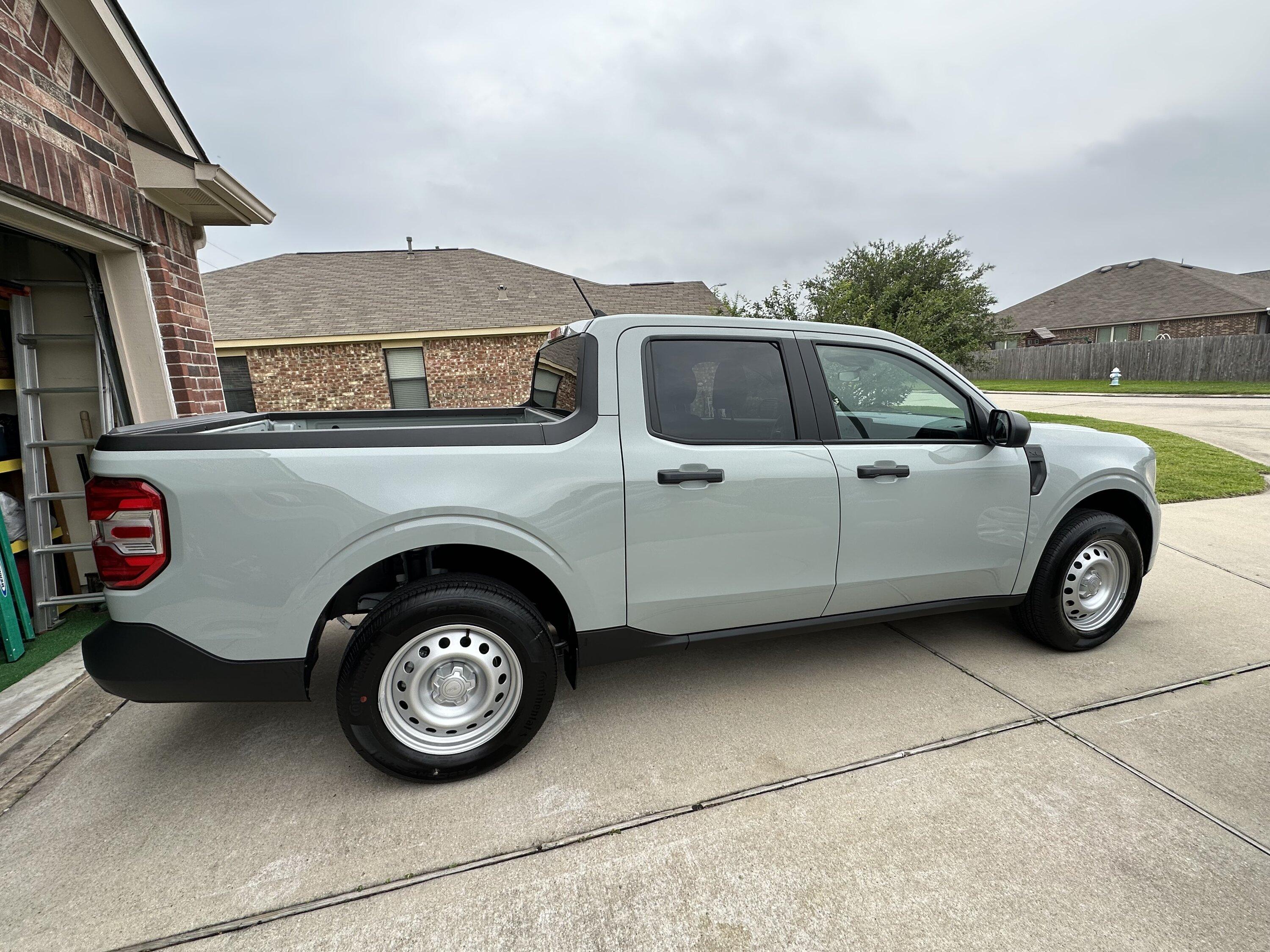 Ford Maverick New from Tomball, TX - 2023 2.0 AWD Cactus Gray IMG_1725