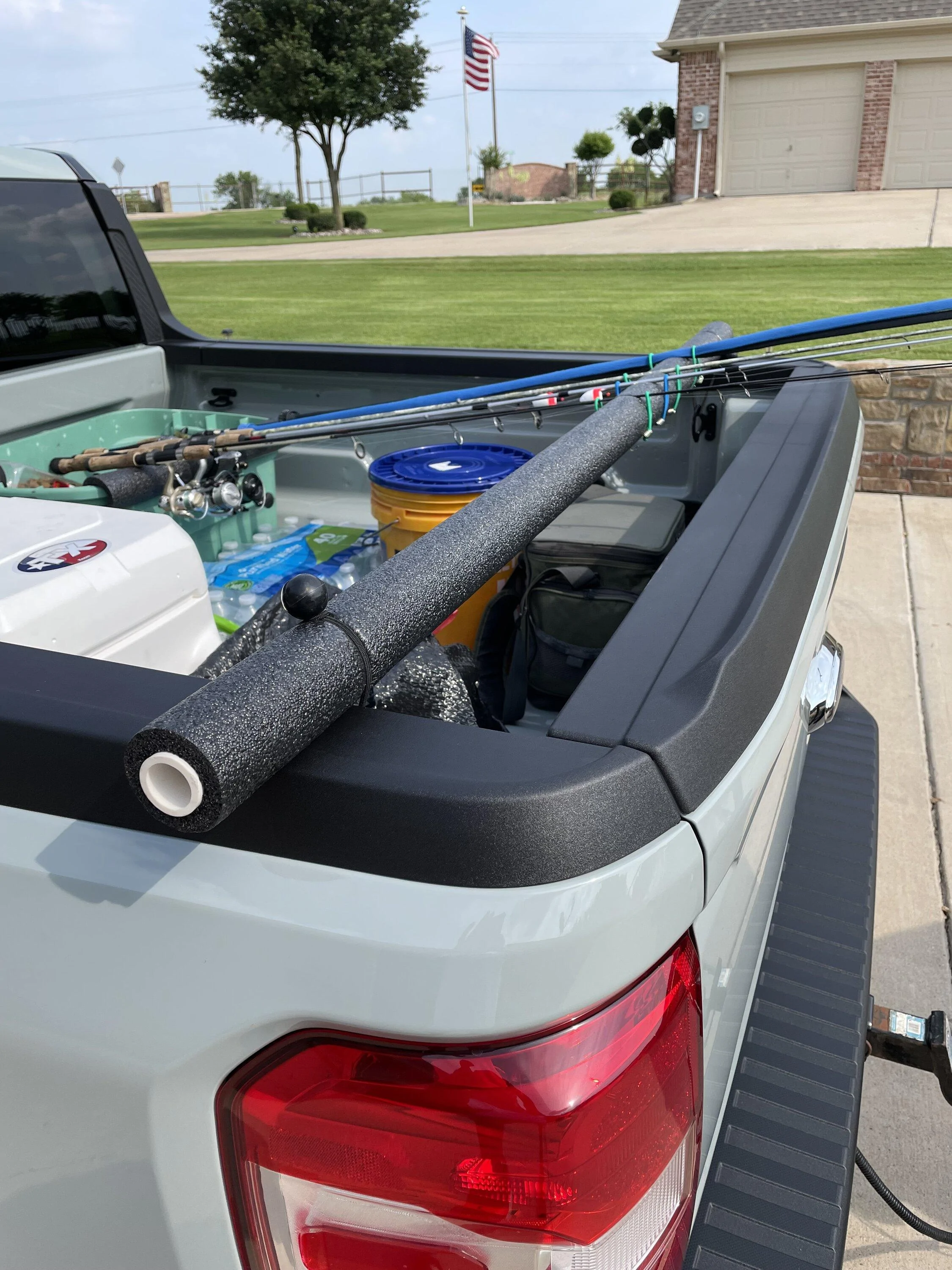 Ford Maverick Fishing Rod holder, tow #2. Start @ 945’ elev, end 3408’ elev. 23mpg with load IMG_3819