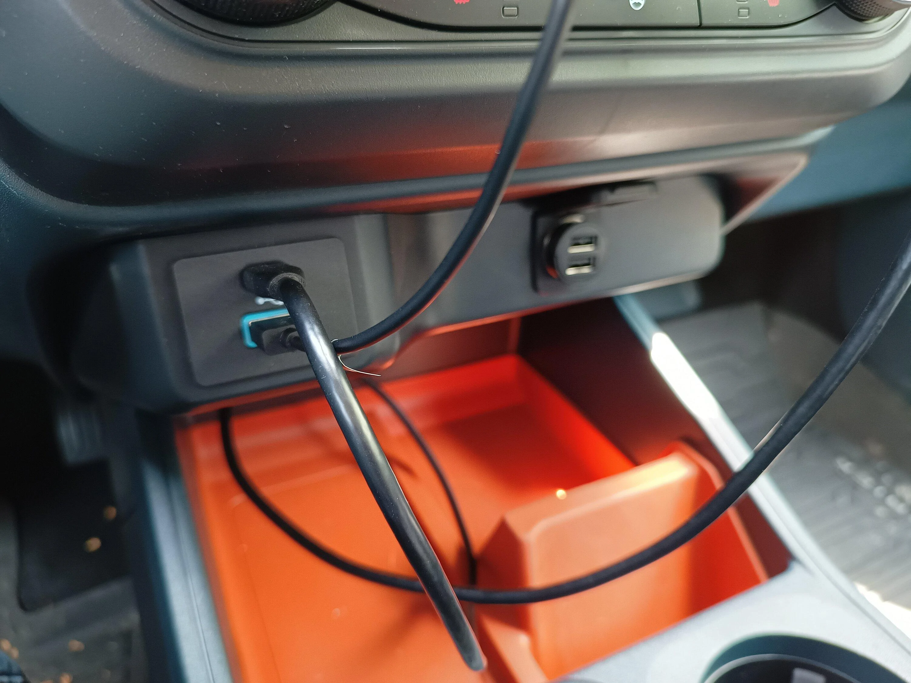 Ford Maverick Looking for Advice Regarding Garmin 67W Dashcam (Temporary) Power Source IMG_20230525_120540631