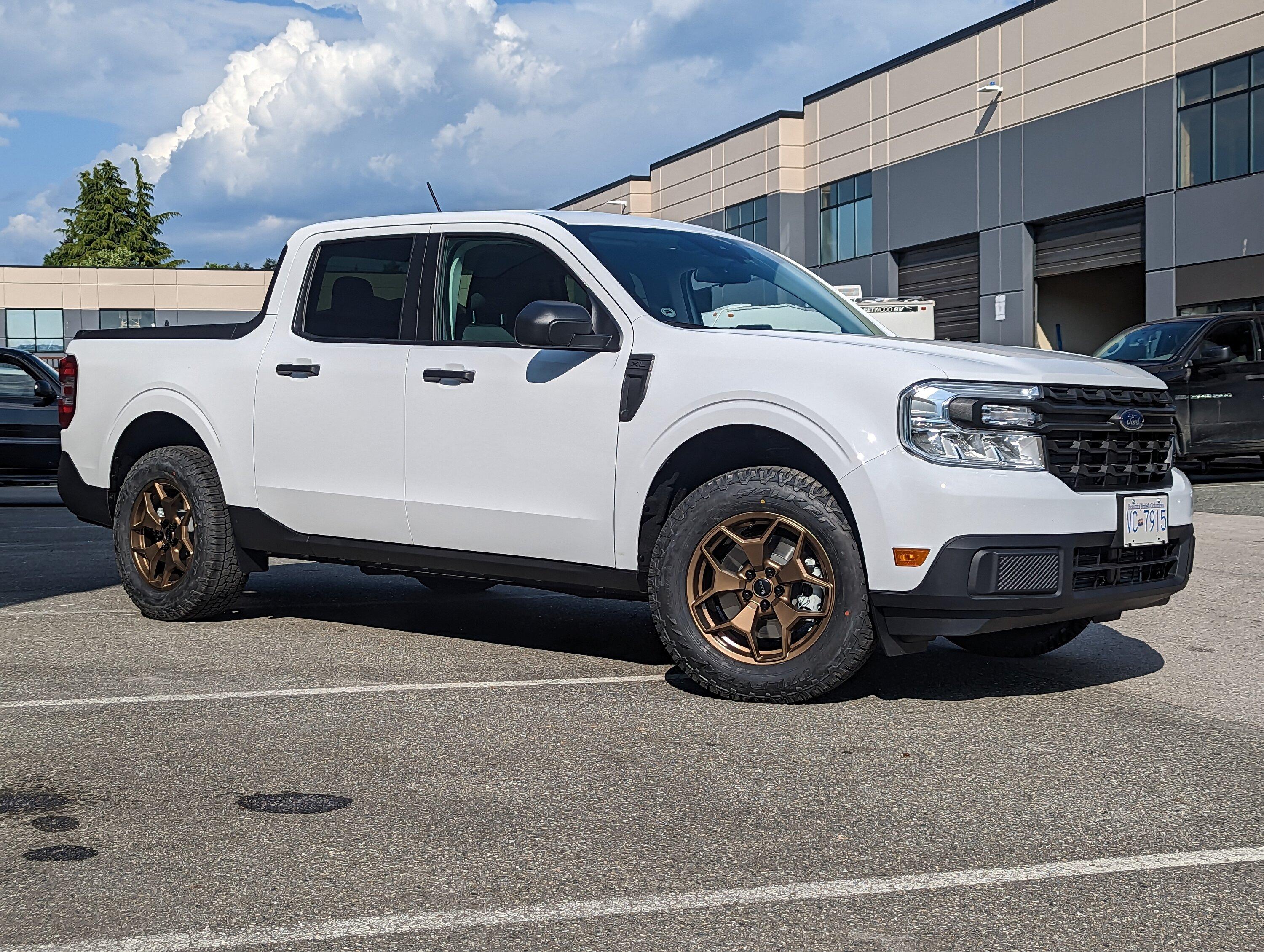 Ford Maverick Bronze painted RTX ranch wheels on Oxford White Maverick PXL_20230526_000648000