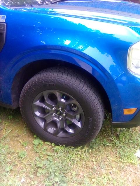 Ford Maverick Anyone got bigger tires on hybrid? 16852233063237592336098249236069