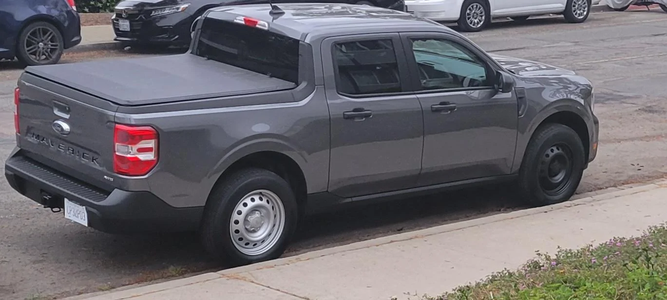 Ford Maverick Black Steelies on Carbonized Gray AWL XL. 20230528_191807