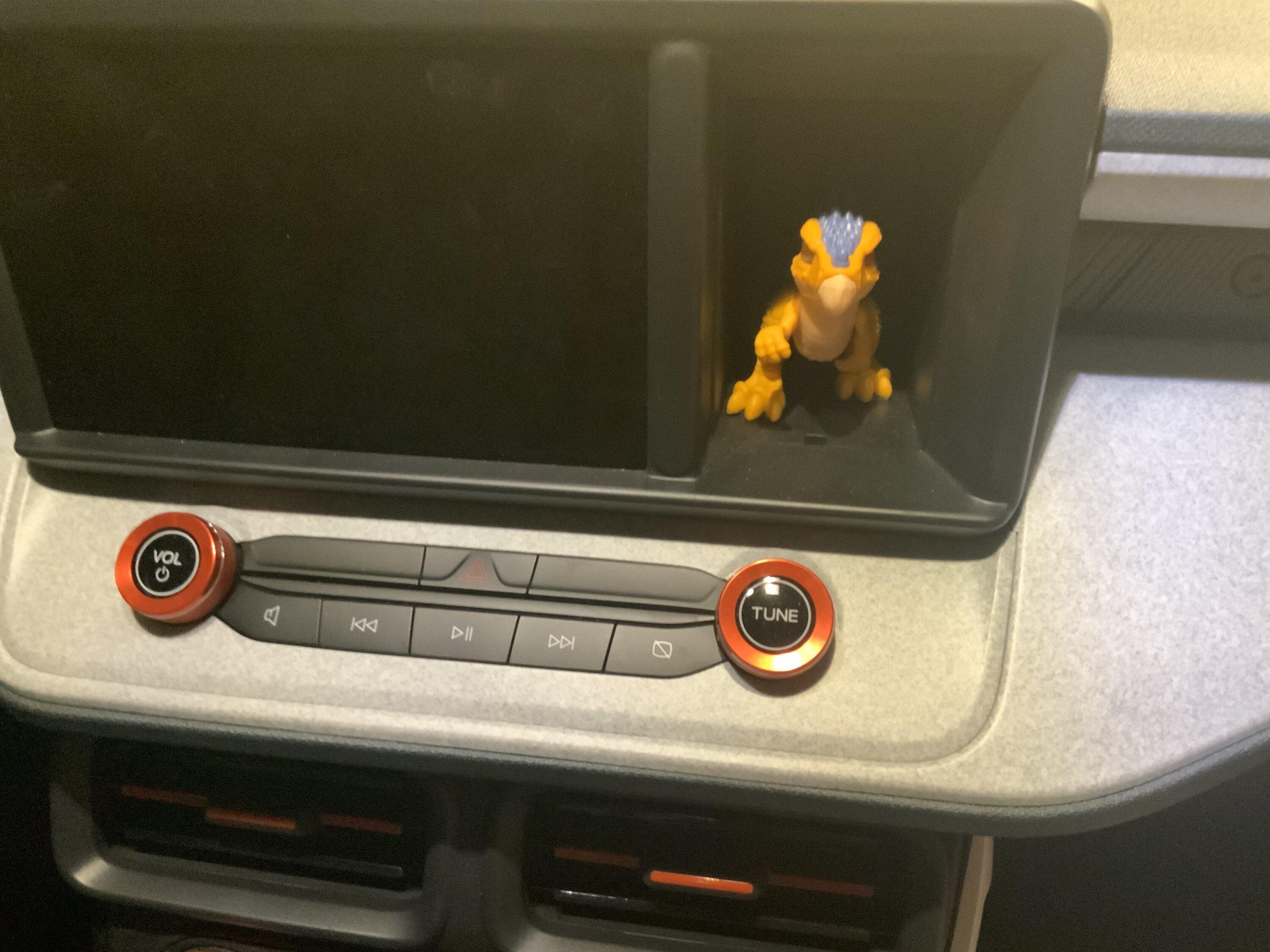 Ford Maverick Jeeps got ducks, Maverick's have... 82E2BACE-C8BB-4F03-9FD6-F15DAA4BA717