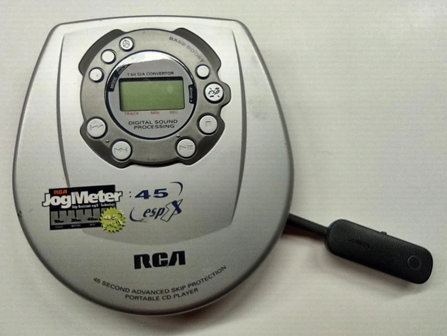 FM Transmitter with RCA CD Player.jpg