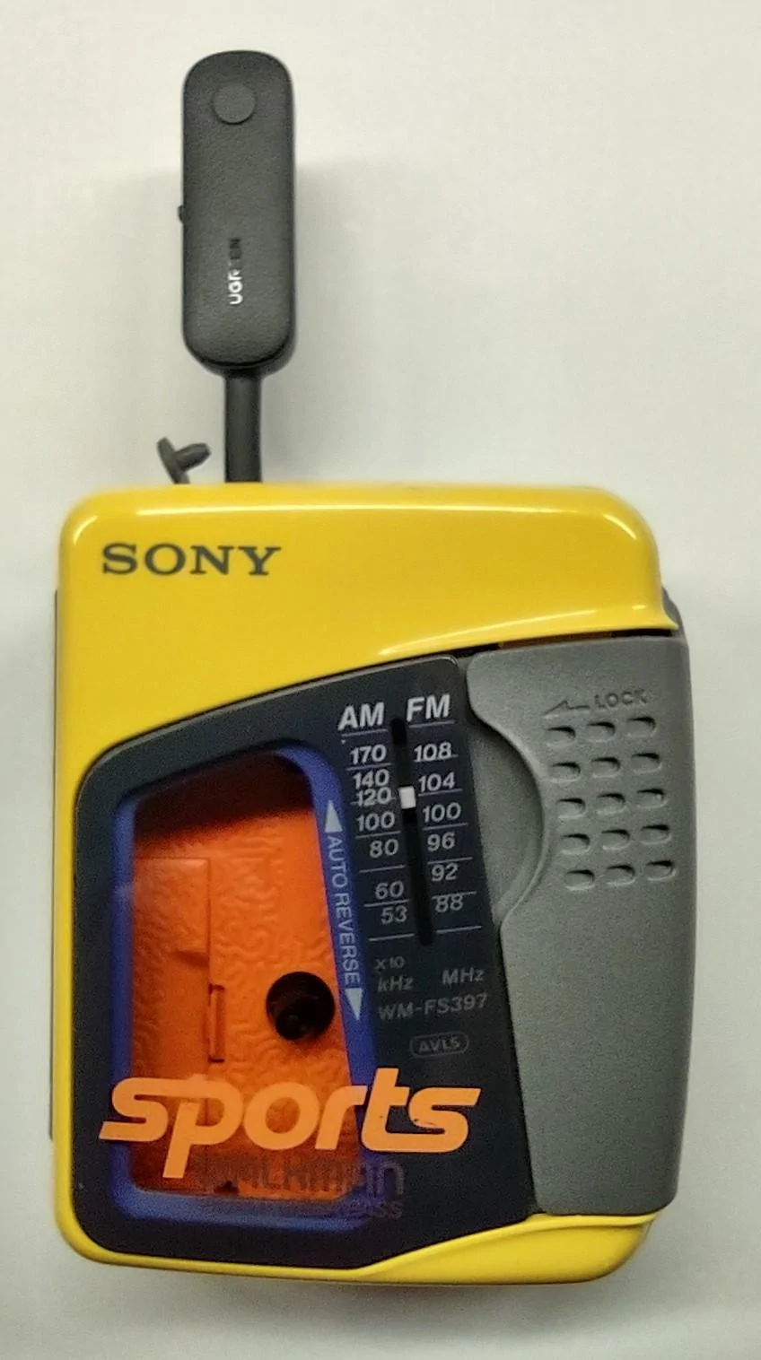 FM Transmitter with Sony Cassette Player.jpg
