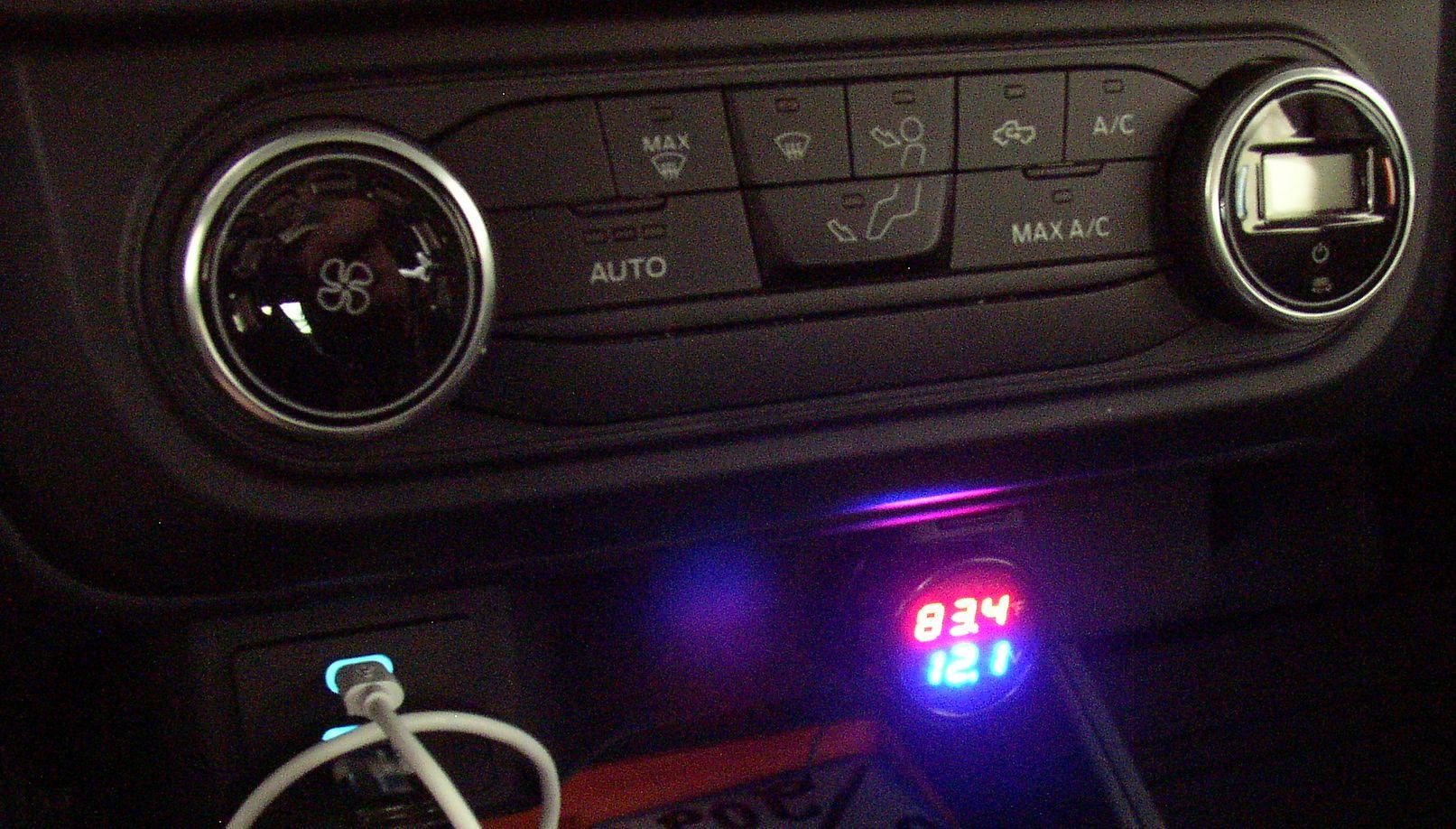 Ford Maverick 12V Parasitic Drain - could it really be this easy? Service managers say "Lock your truck" 12V Outlet Still Hot with Vehicle Off and Door Still Closed.JPG