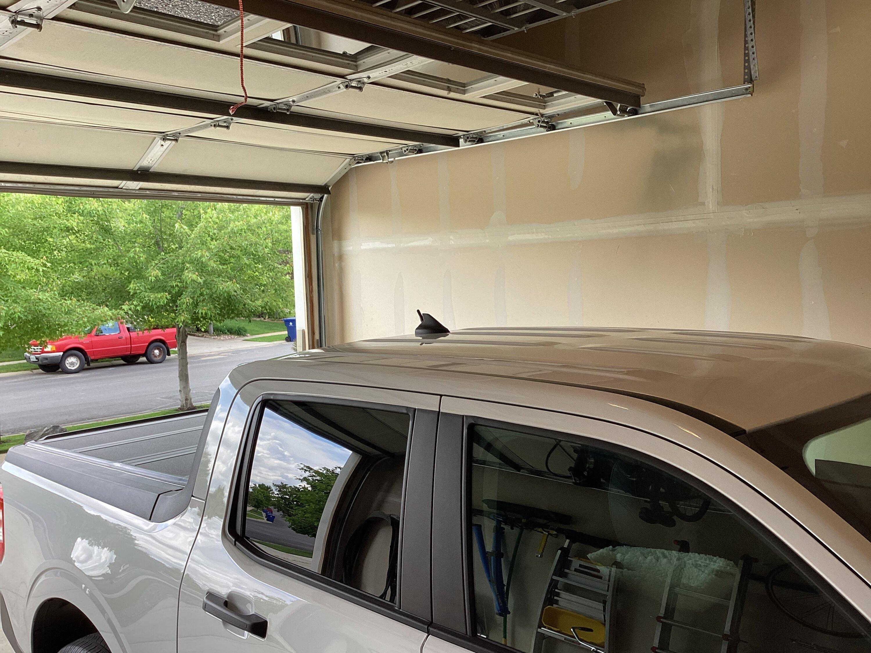 Ford Maverick Stubby Antenna INSTALLED IMG_0122